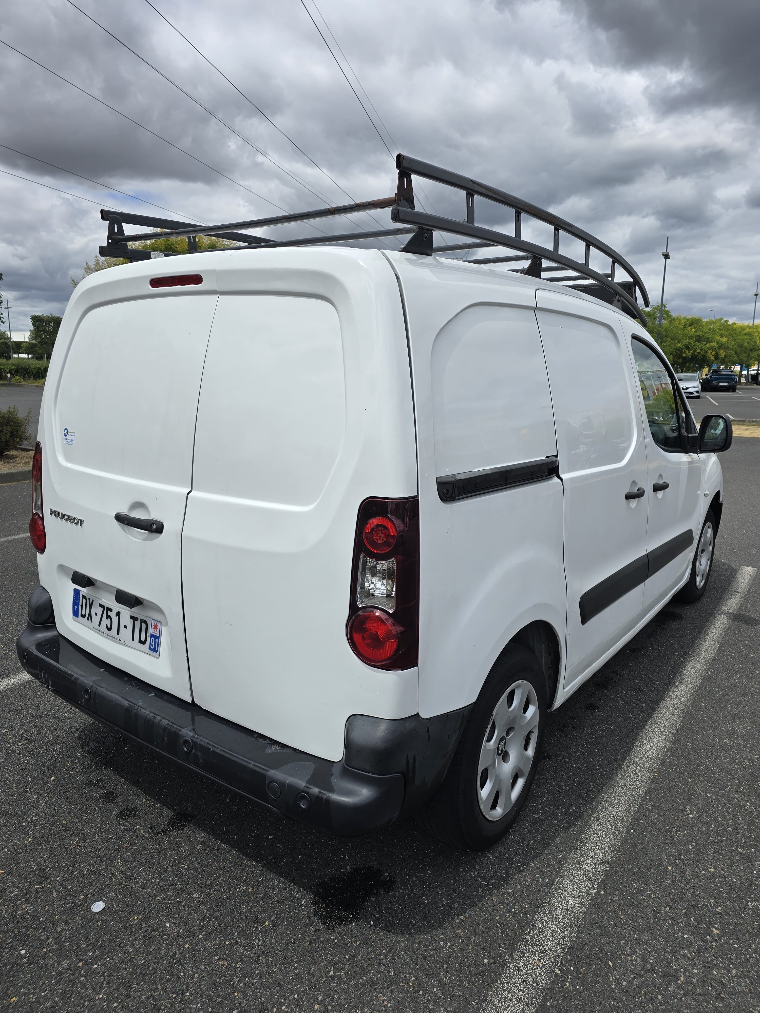 Peugeot Partner avec Audio Bluetooth