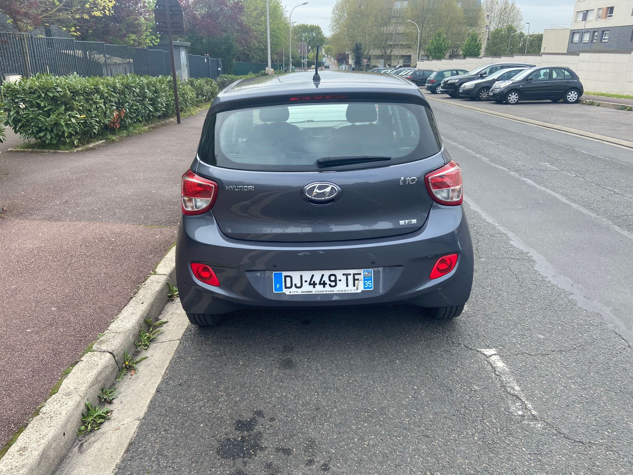 Hyundai i10
