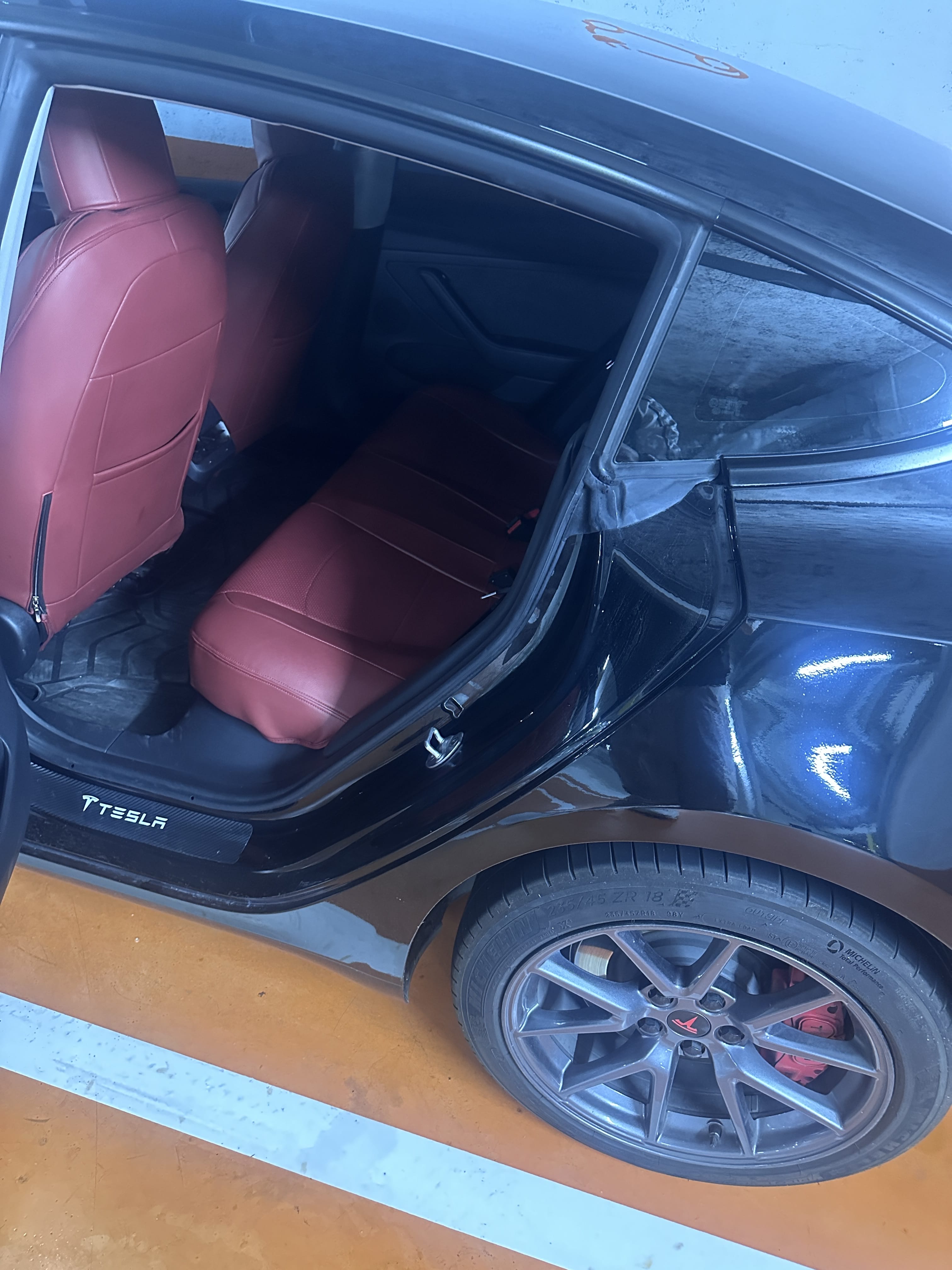 Tesla Model 3 avec Régulateur de vitesse