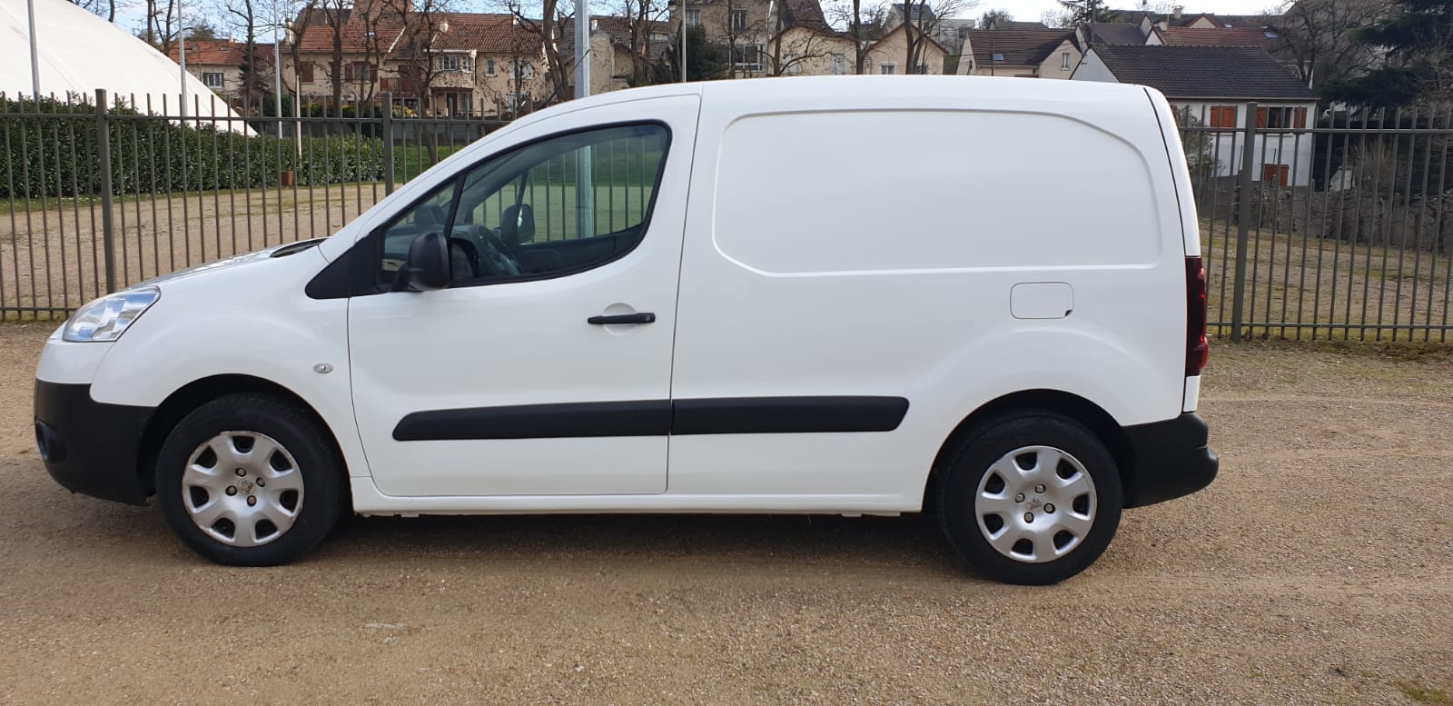 Peugeot Partner Fourgon avec Climatisation