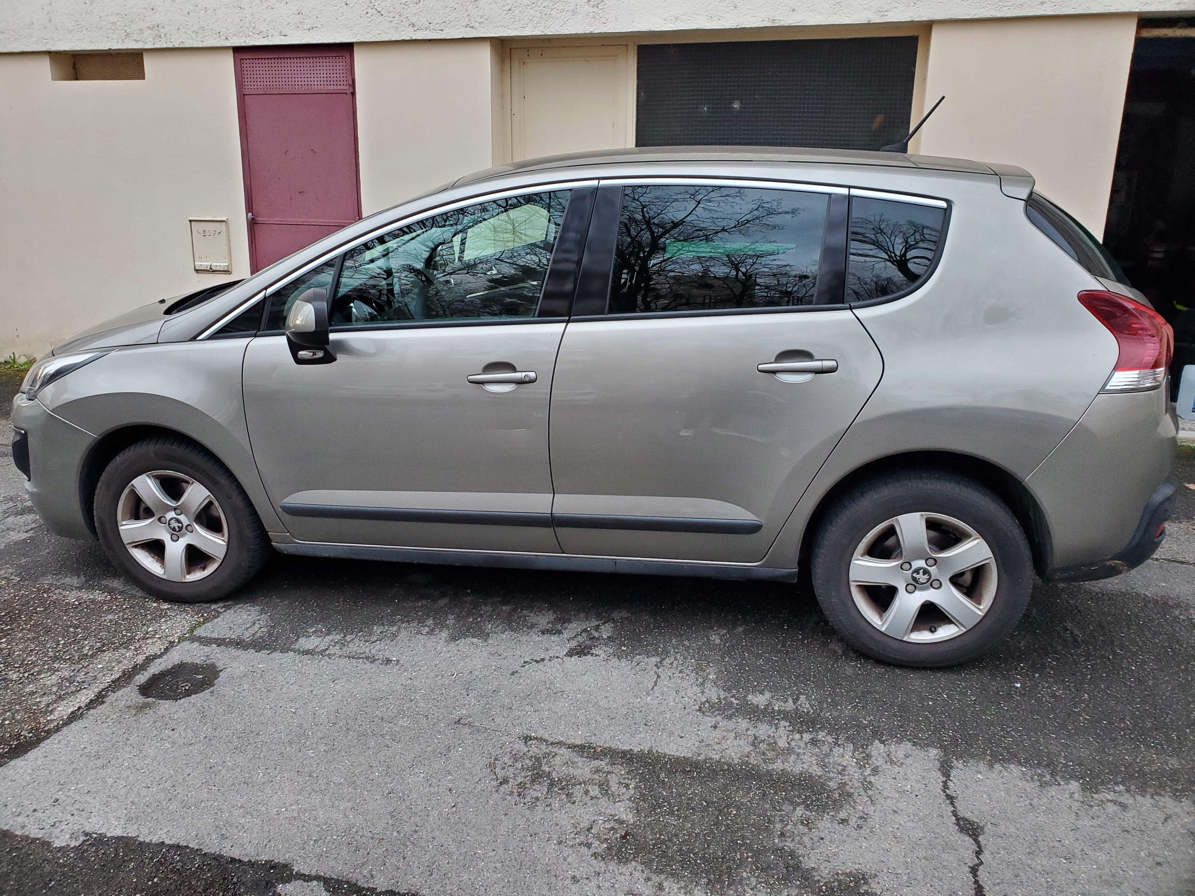 Peugeot 3008 avec Climatisation