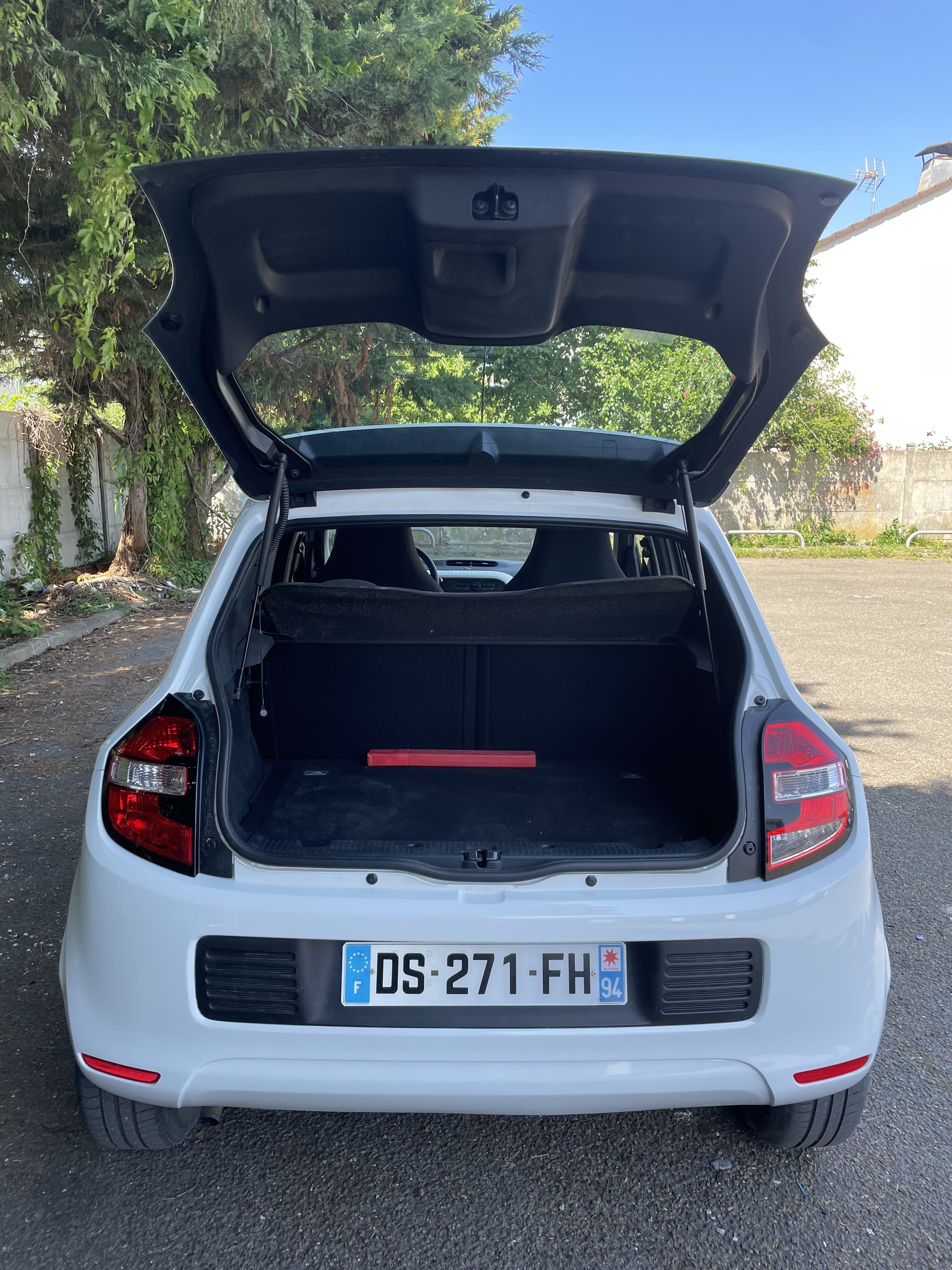 Renault Twingo III 1.0 essence avec Régulateur de vitesse