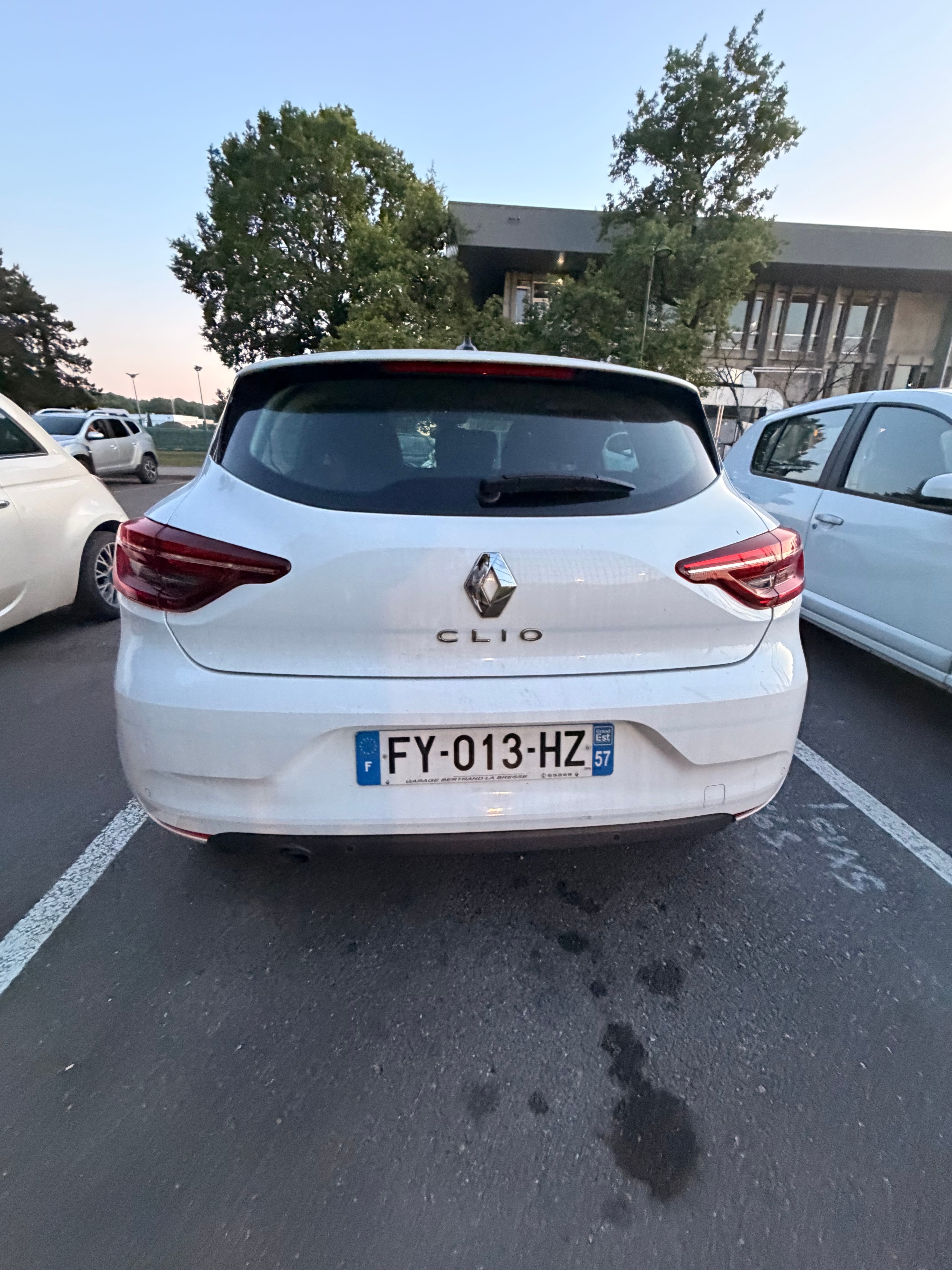 Renault Clio avec Climatisation