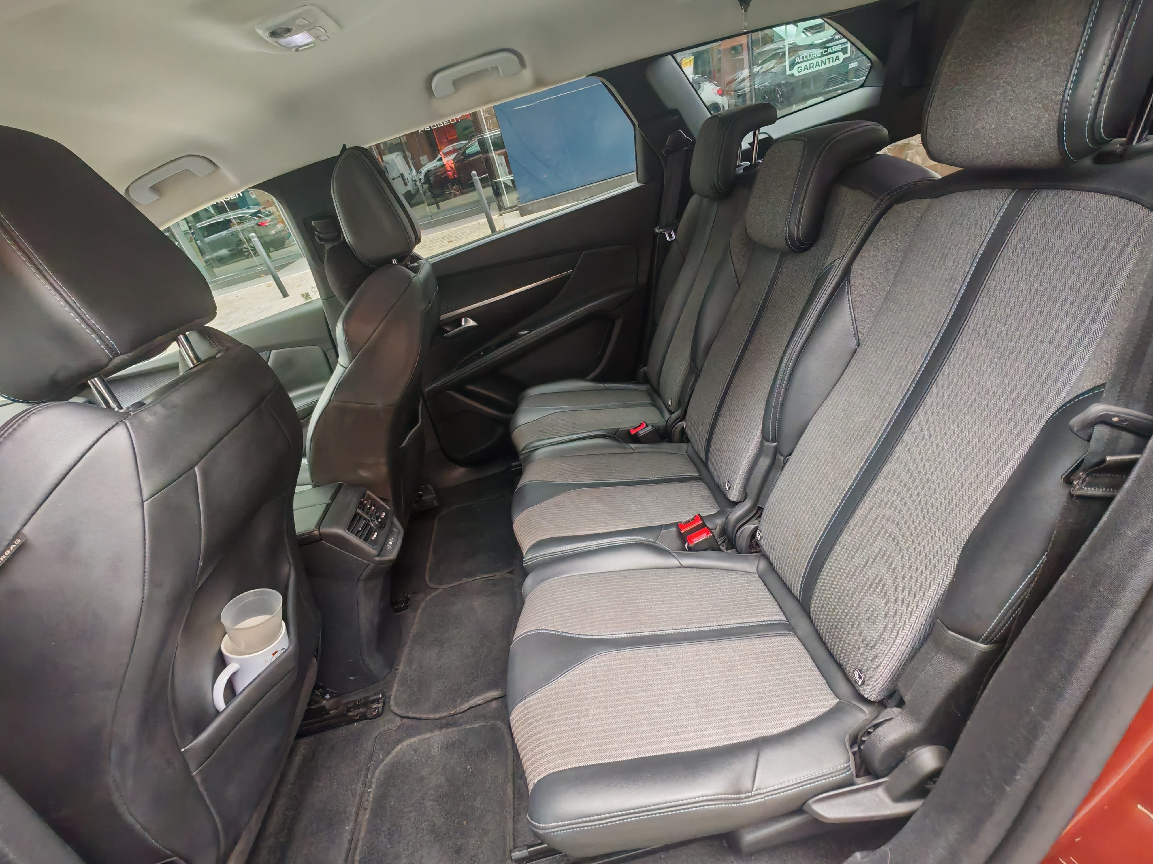 Peugeot 5008 con Control de velocidad