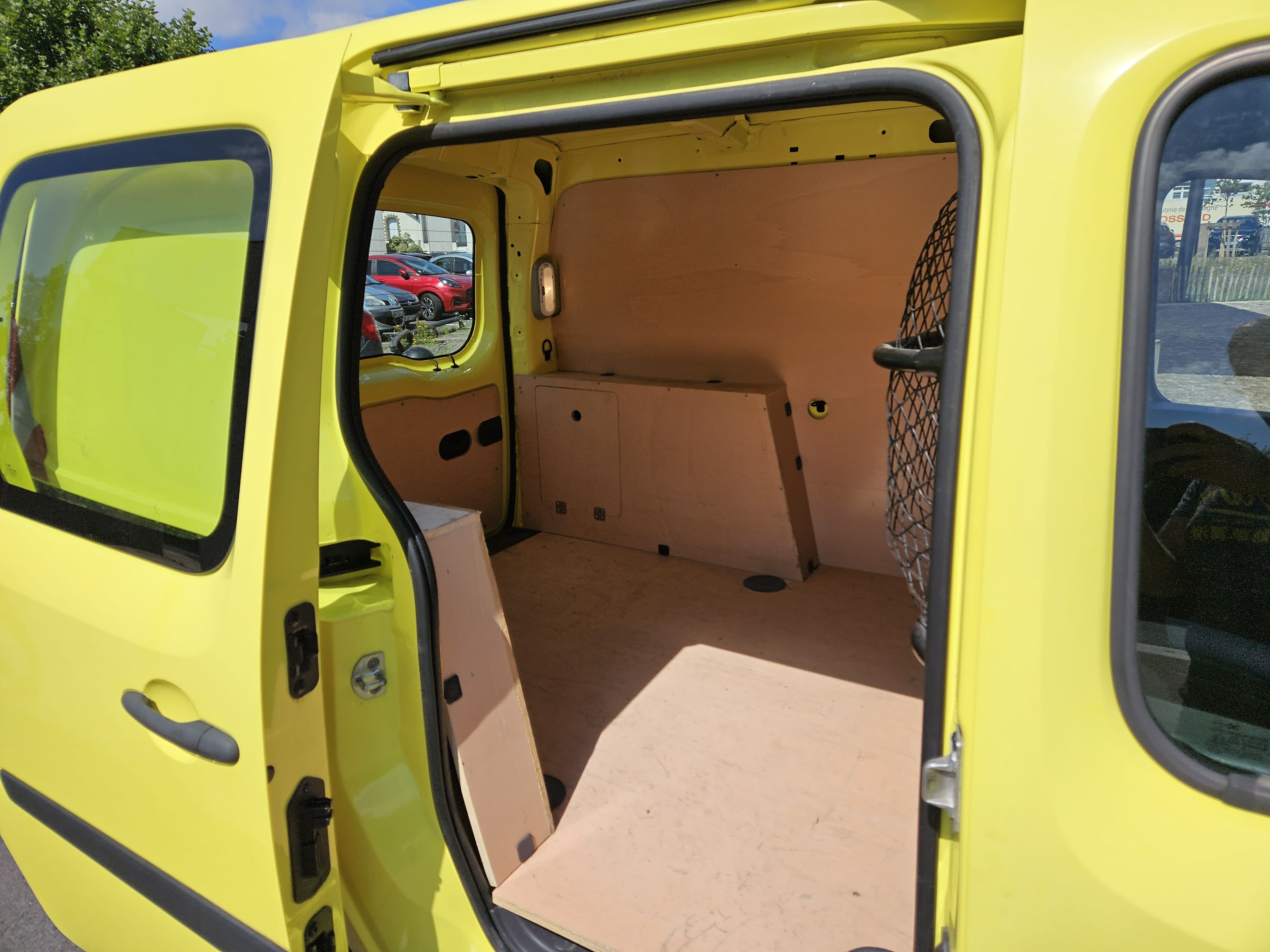 Renault Kangoo Express ZE 33 électrique 160km avec Audio Bluetooth