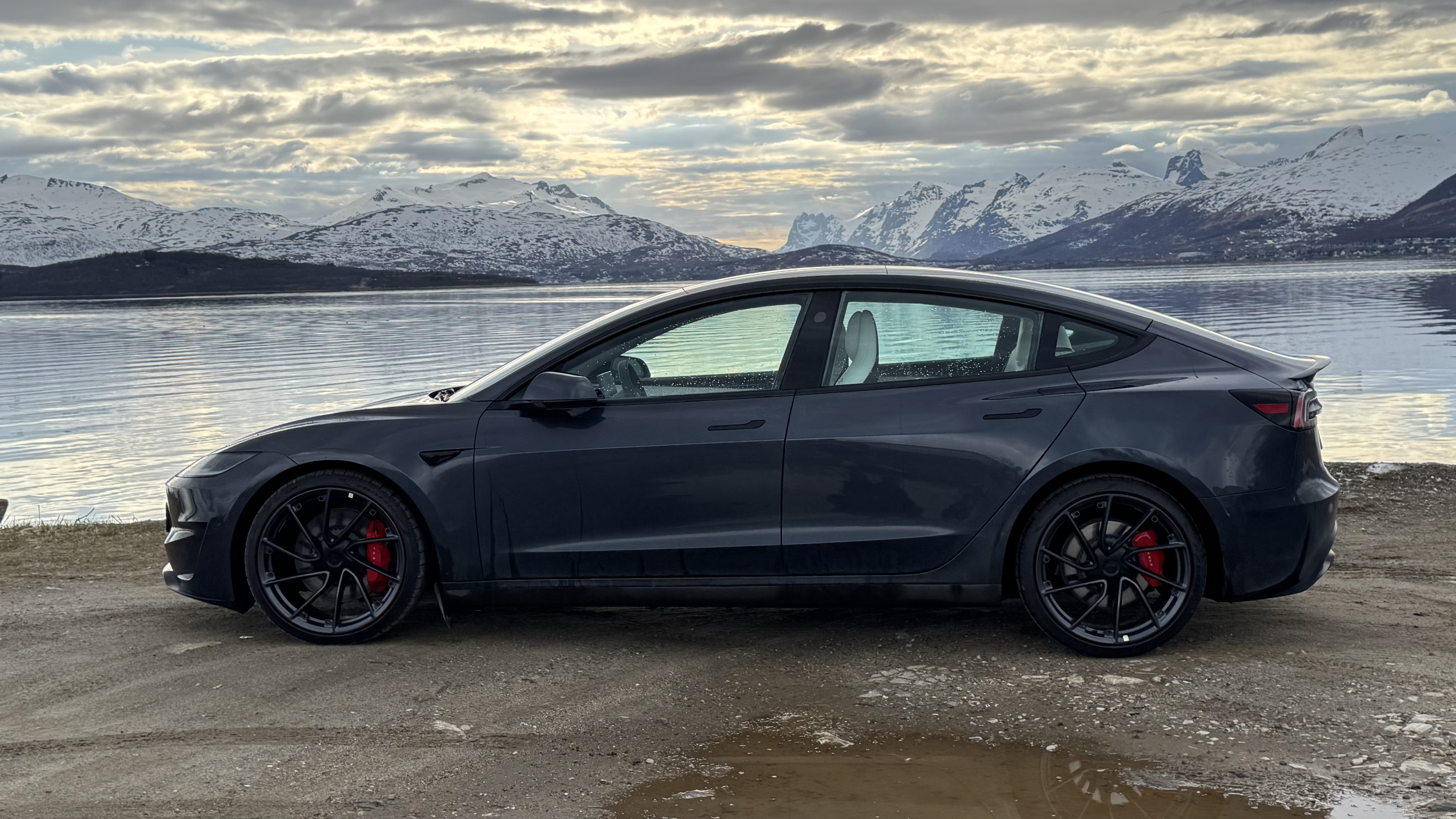 Tesla Model 3 Performance mit Klimaanlage