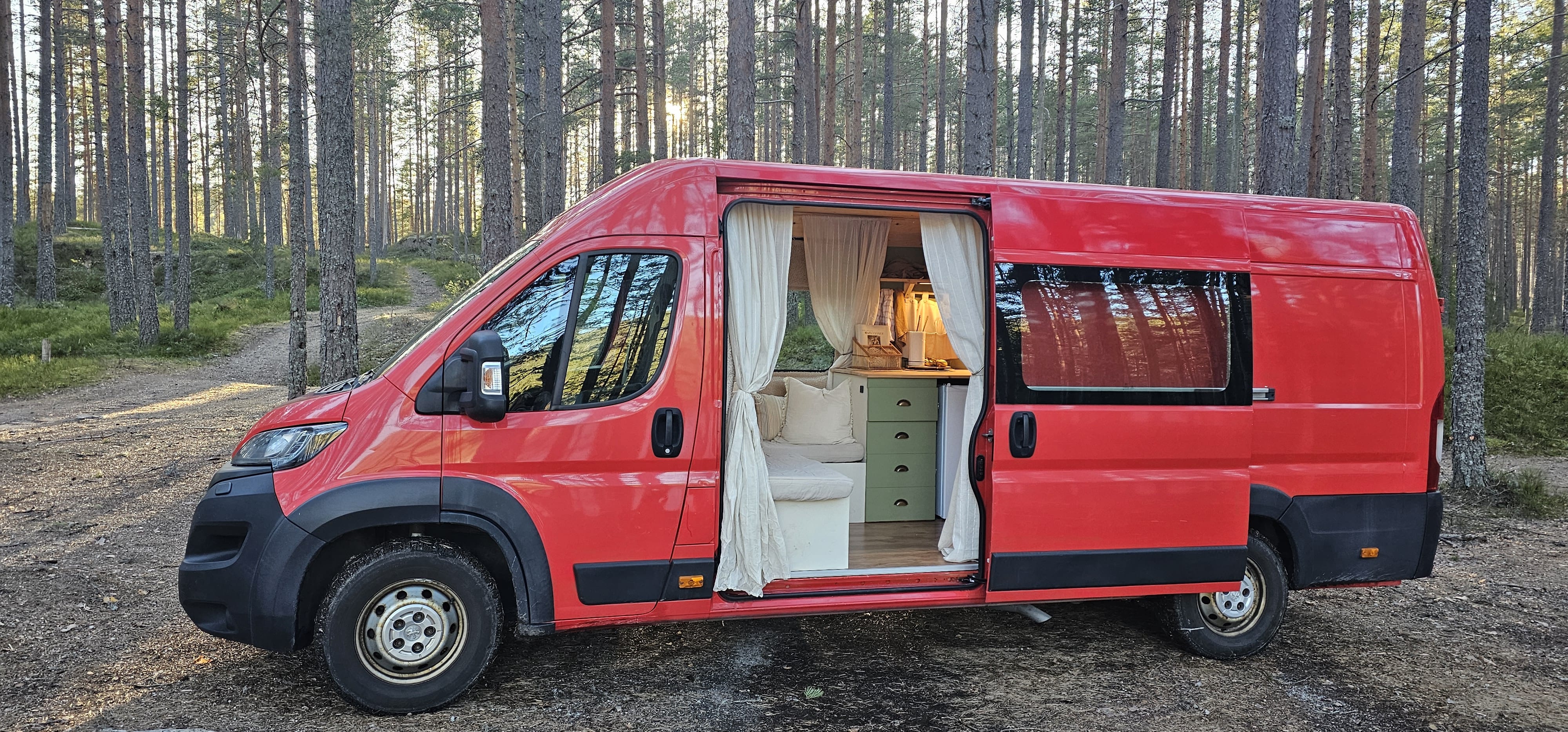 Peugeot Boxer med Aircondition