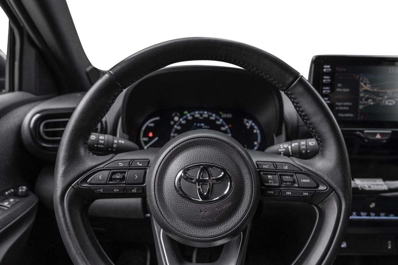 Toyota Yaris Cross med Babysete