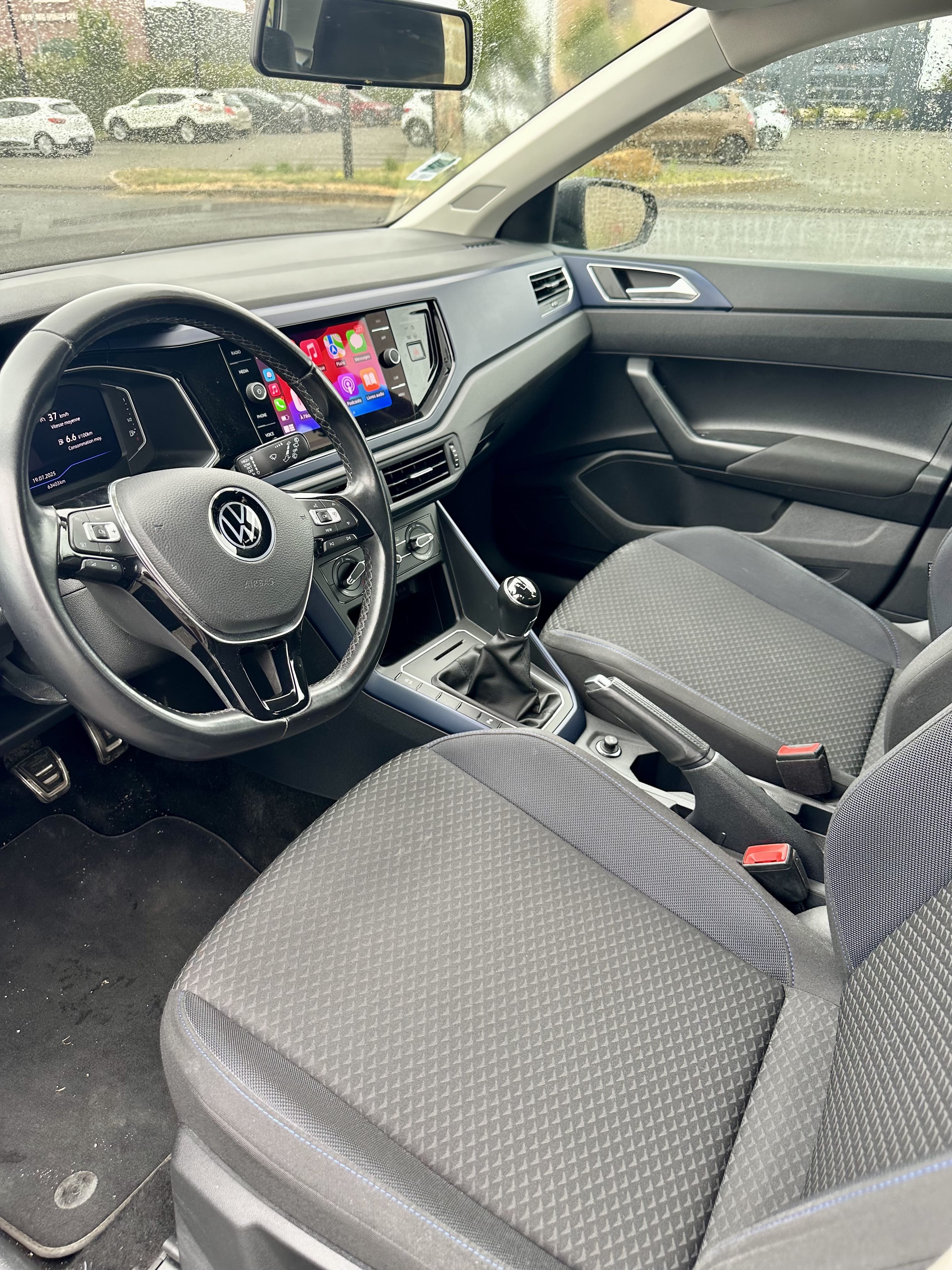 Volkswagen Polo 1.0 TSI 95ch avec GPS