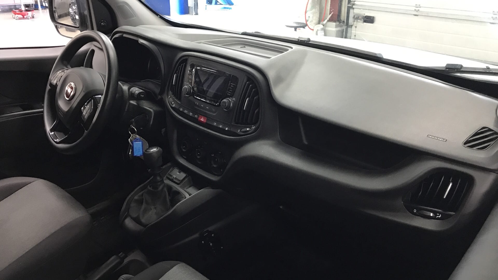 Fiat Doblo Cargo essence et GNV avec GPS