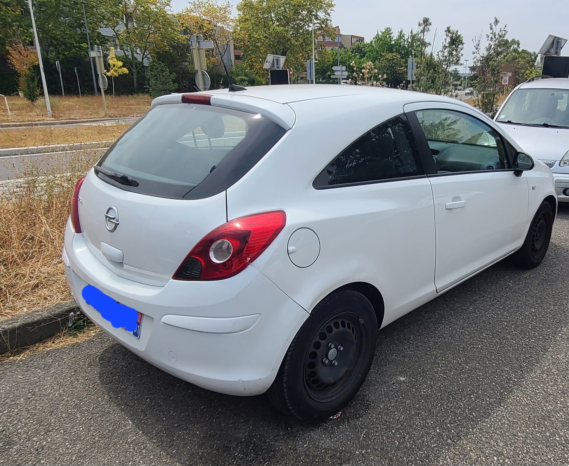 Opel Corsa avec GPS