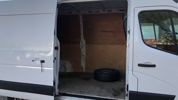 Renault Master 2015 (Réf DQ180) L2H2 GRAND CONFORT / Parking sécurisé Pessac / Canéjan avec Attelage