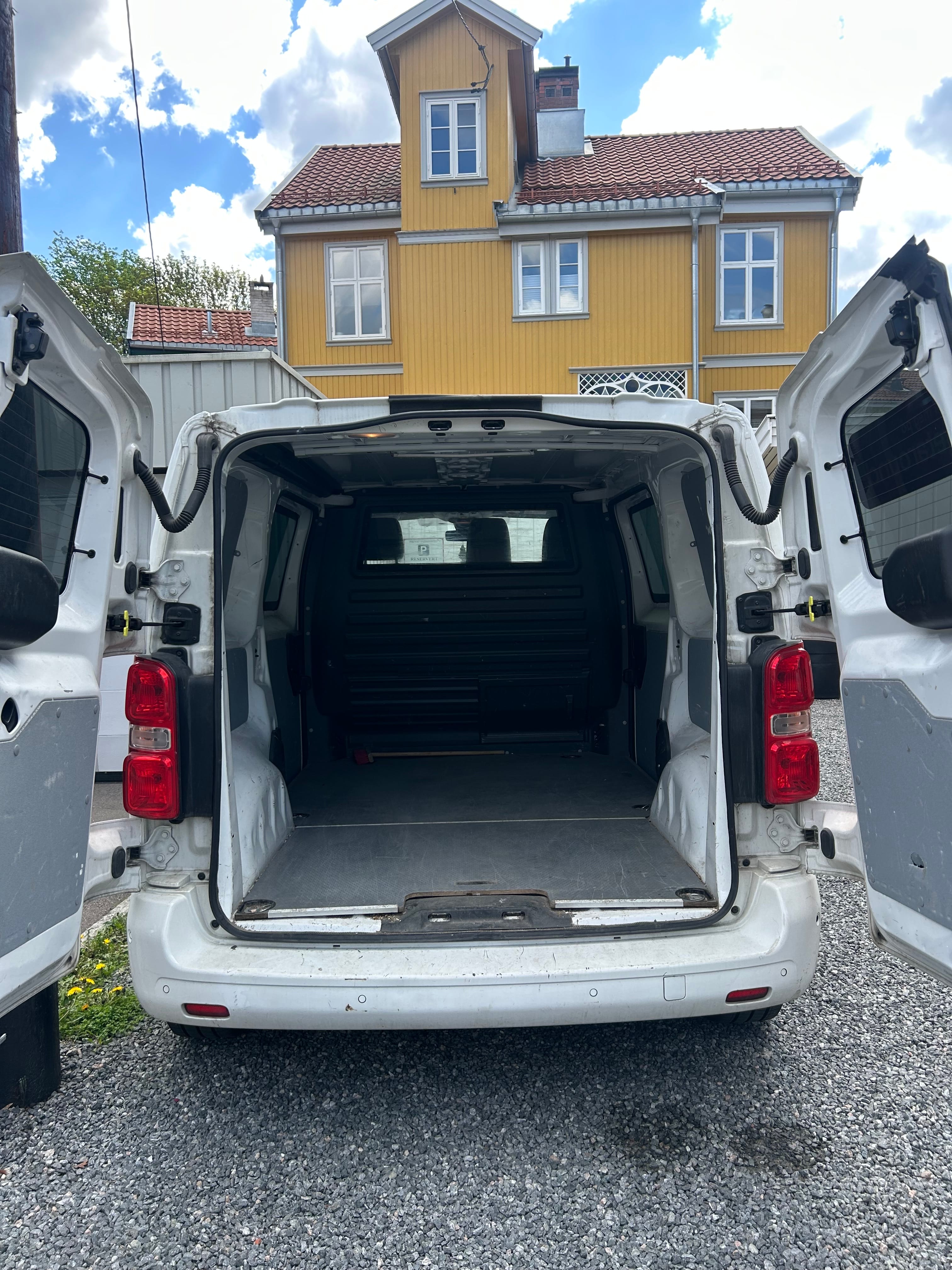 Citroen Ë-Jumpy con Aire acondicionado