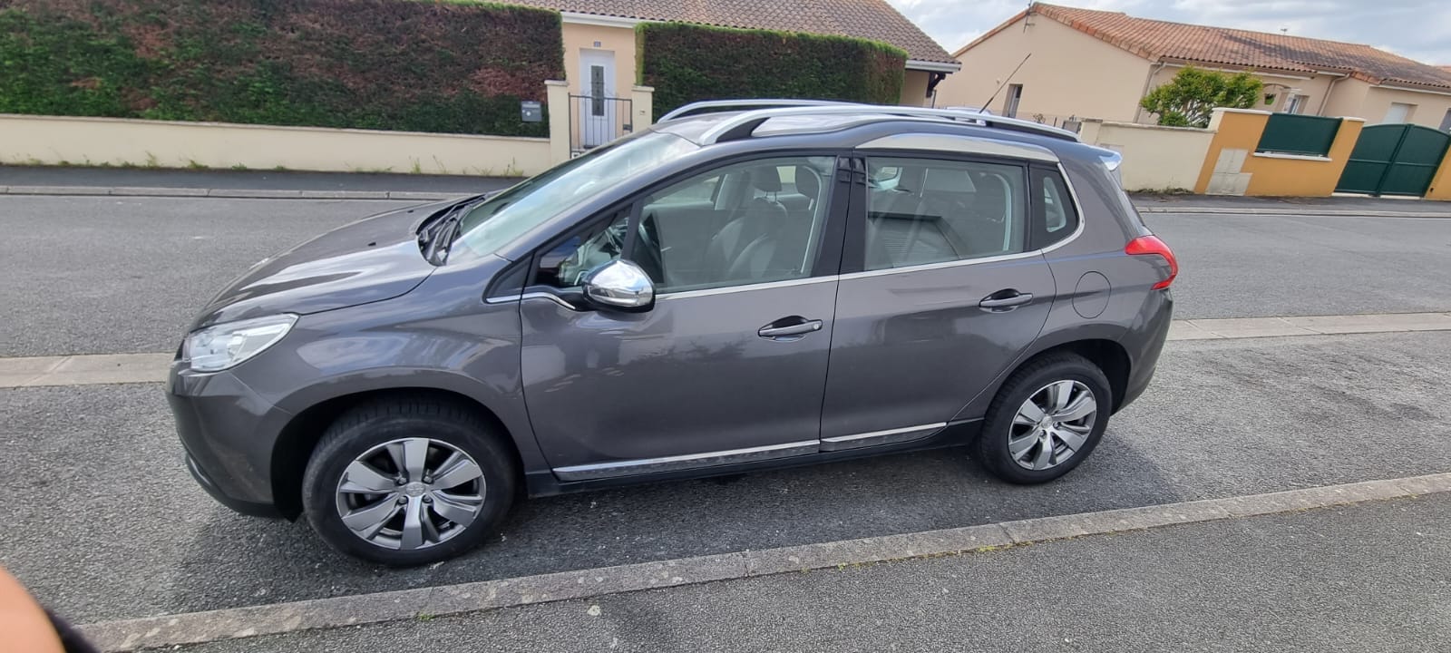 Peugeot e-2008, 2014, Diesel