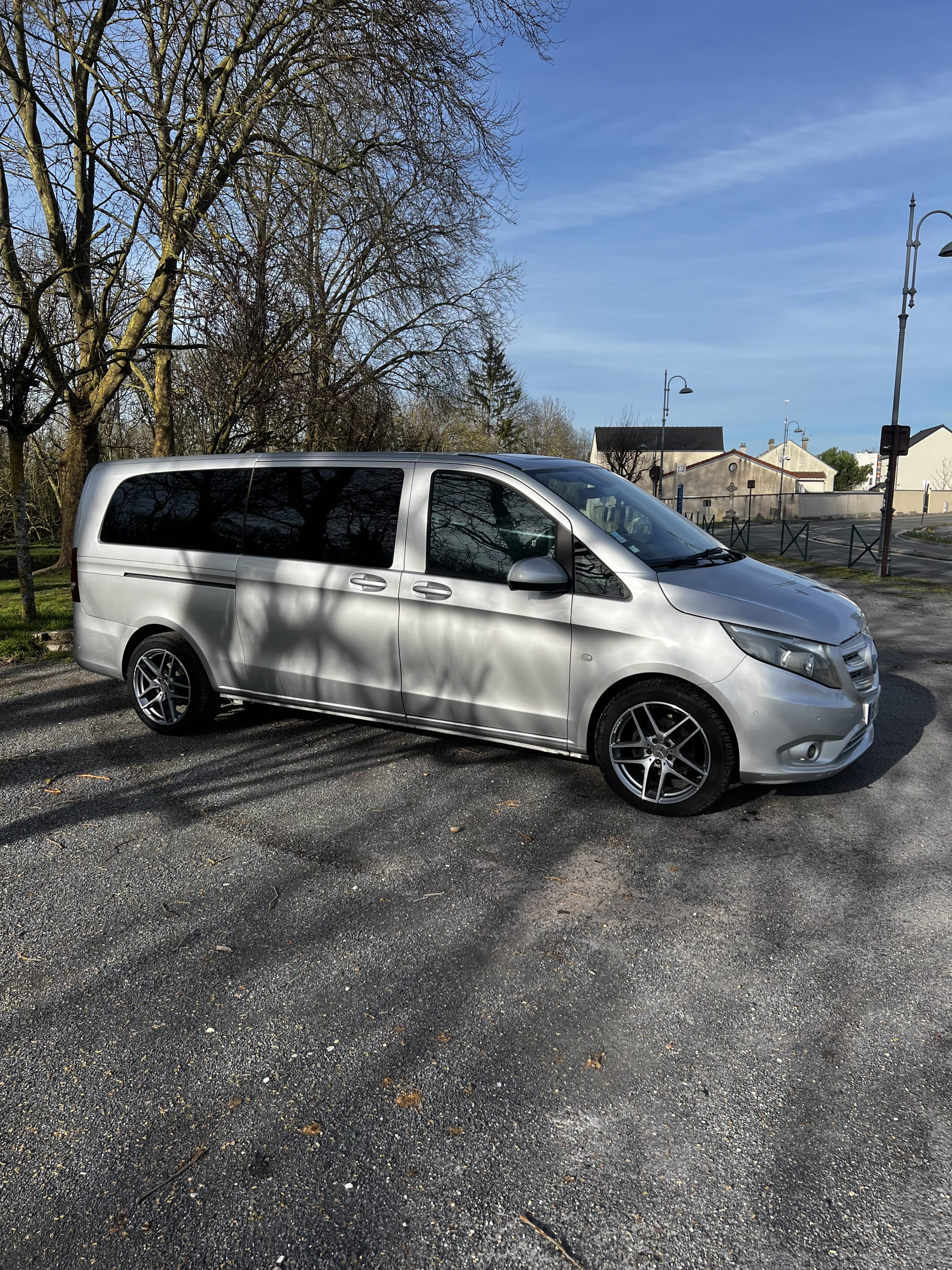 Mercedes-Benz Vito Tourer 2.2 163cv avec Climatisation