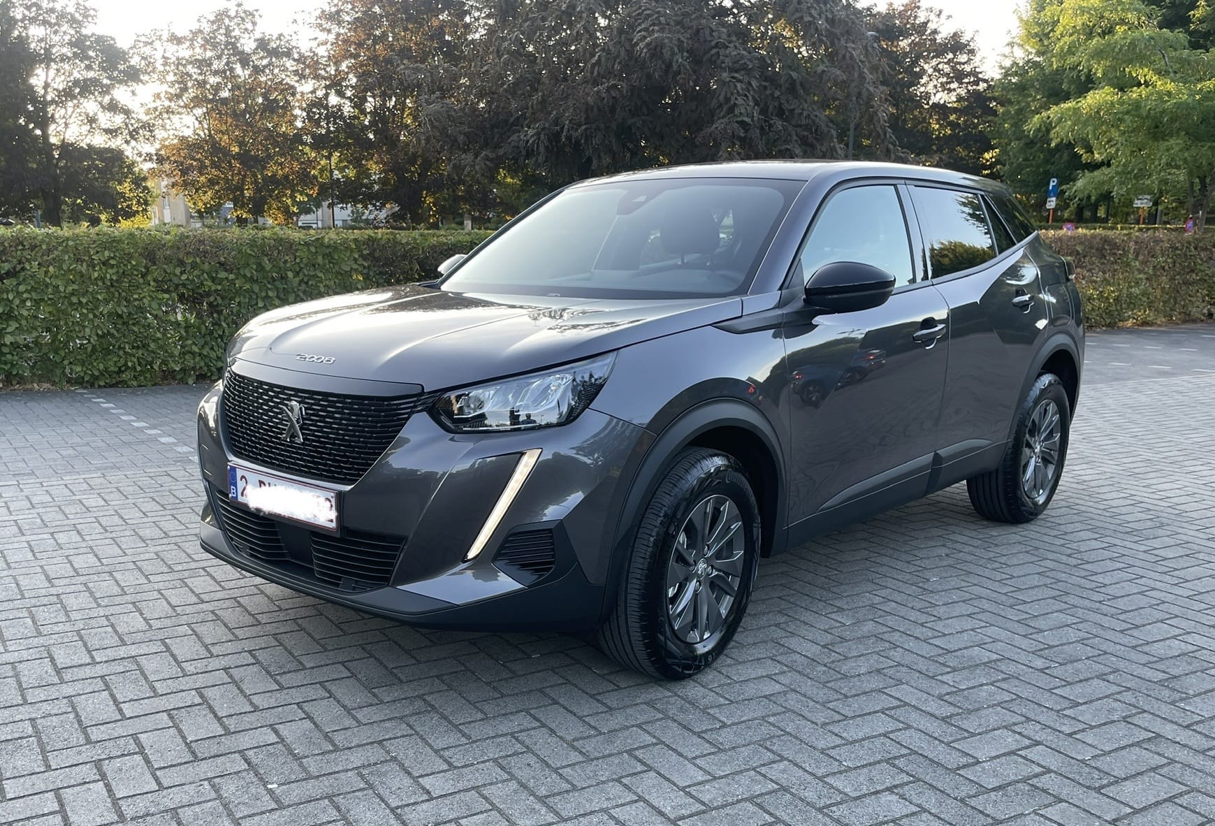 Peugeot 2008 SUV COMPACT 130ch EAT8, 2023, Euro 95 (E10), automatique