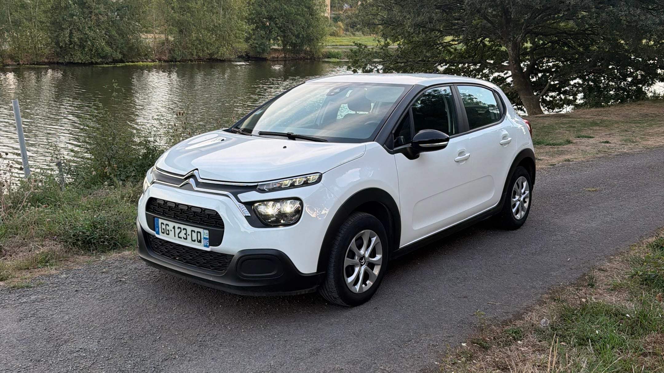 Citroen C3 1.2 i essance (123) avec Port USB