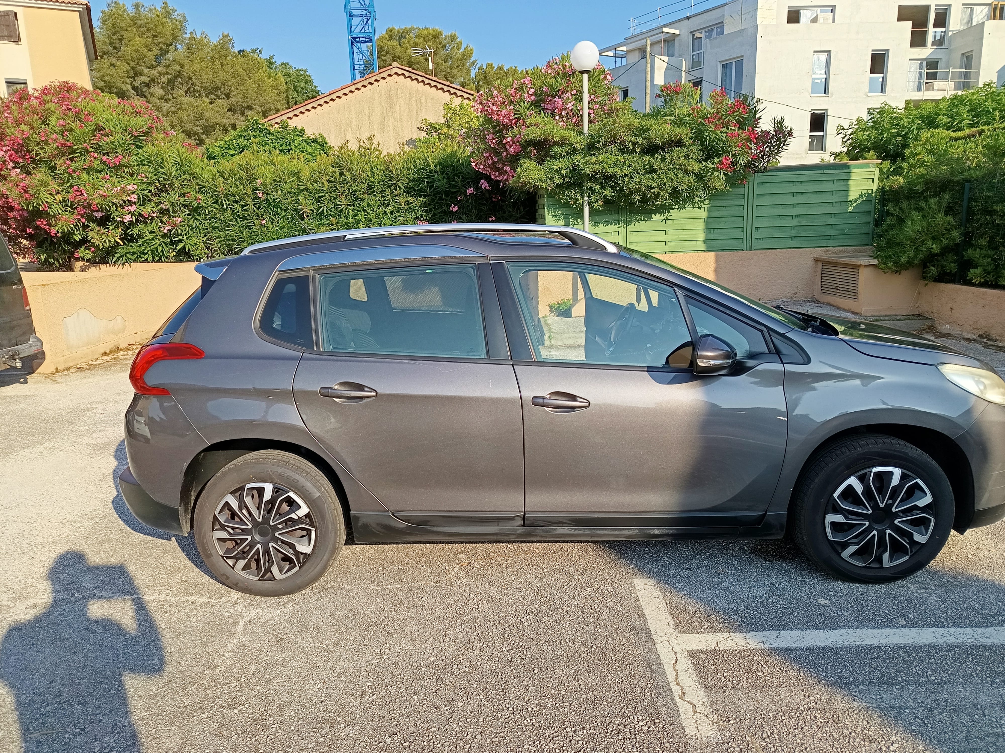 Peugeot 2008 avec Climatisation