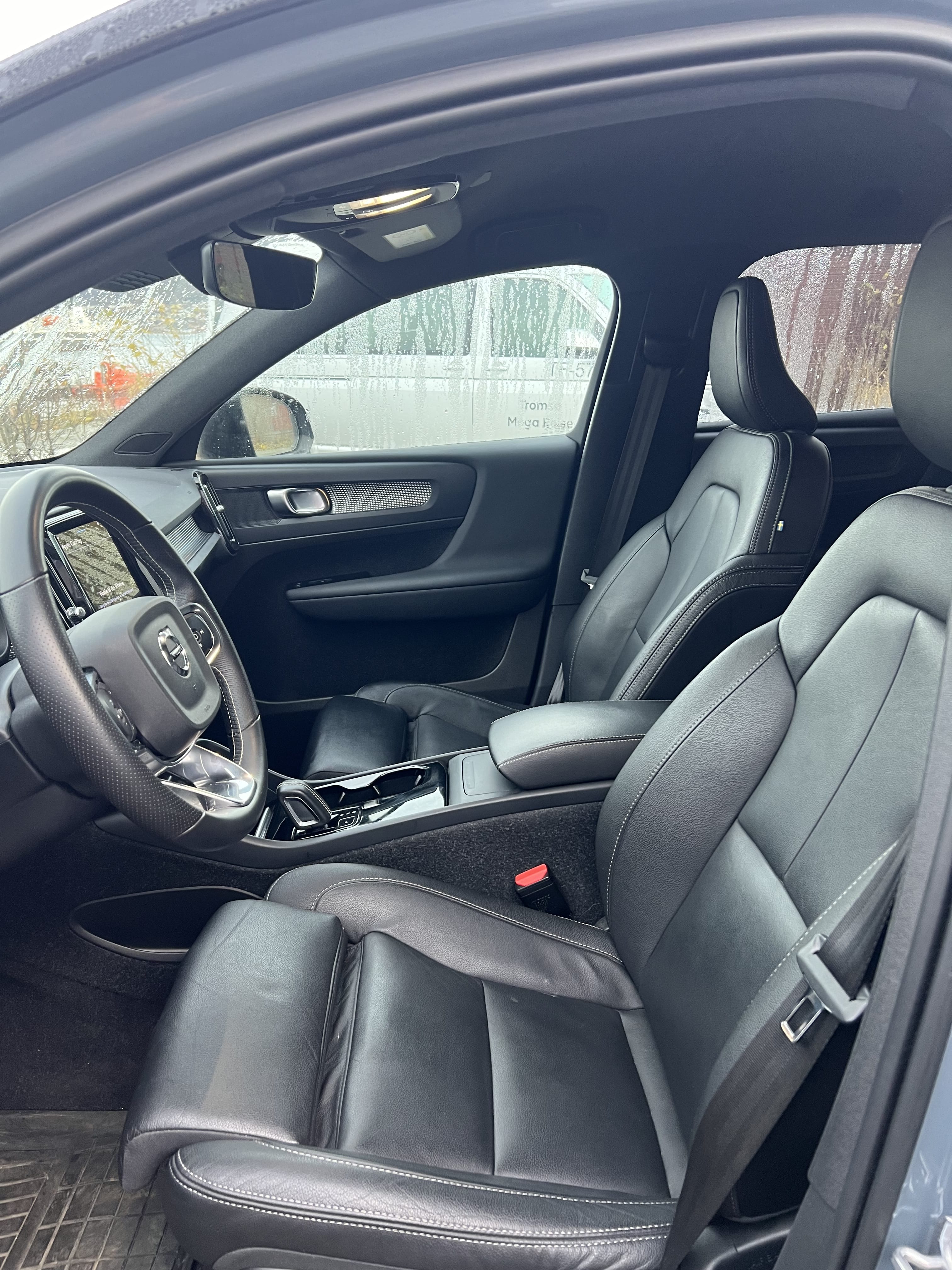 Volvo XC40 Recharge avec Régulateur de vitesse