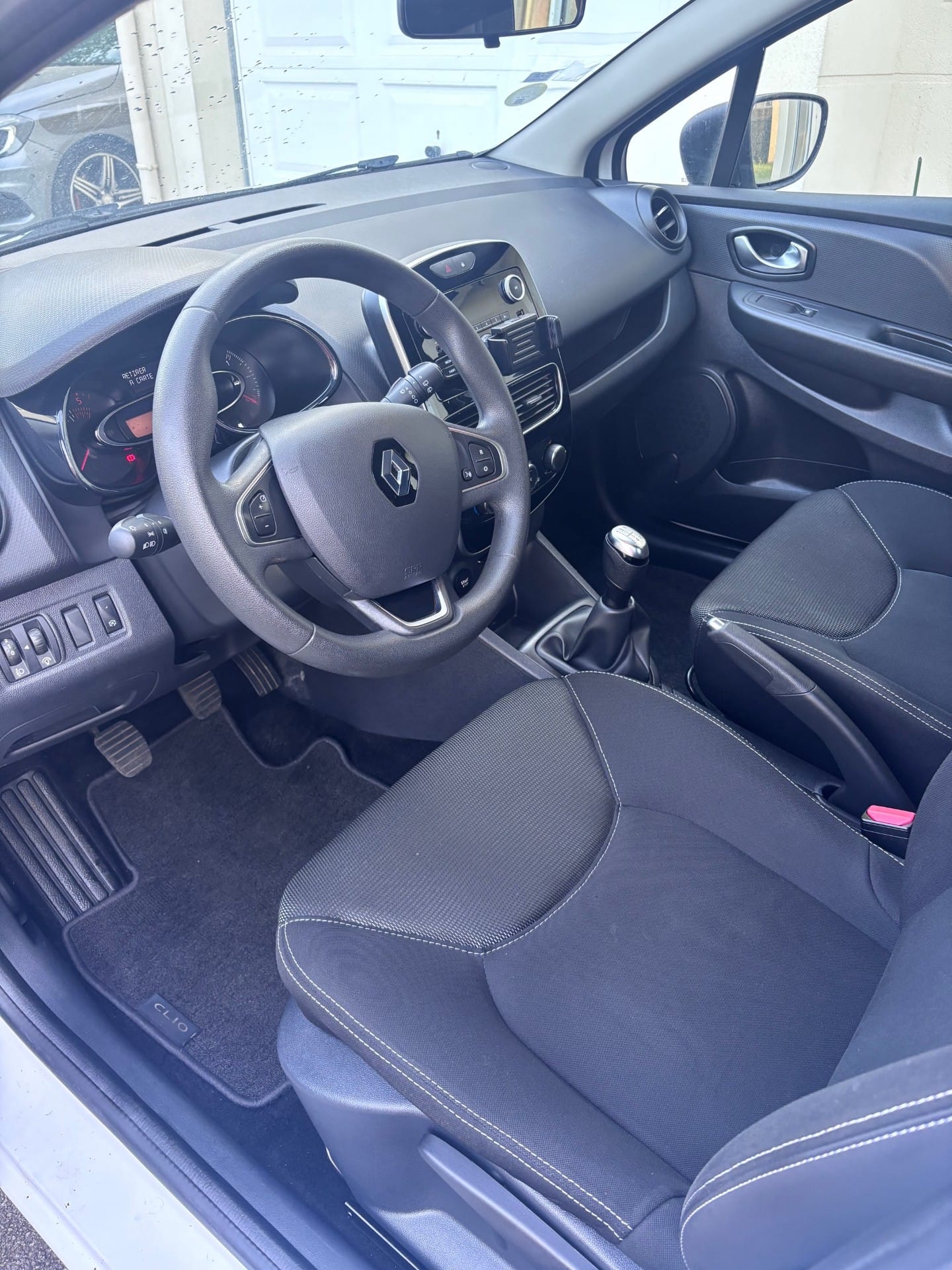 Renault Clio Société avec Port USB