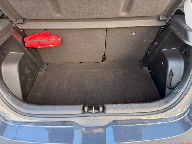 Hyundai i20 ||| 1.2 84ch Initia avec Audio Bluetooth