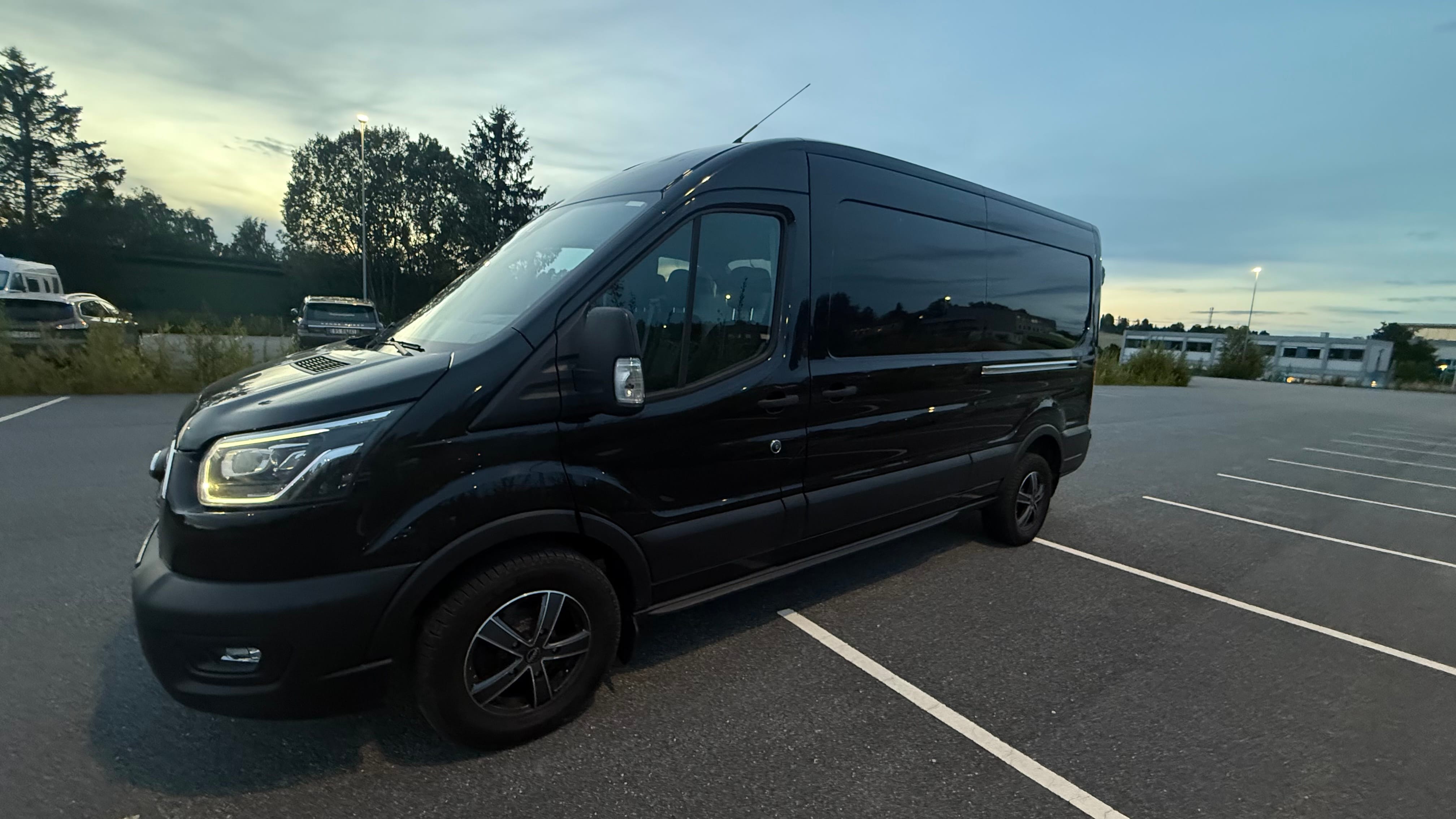 Ford Transit Varebil med Aircondition
