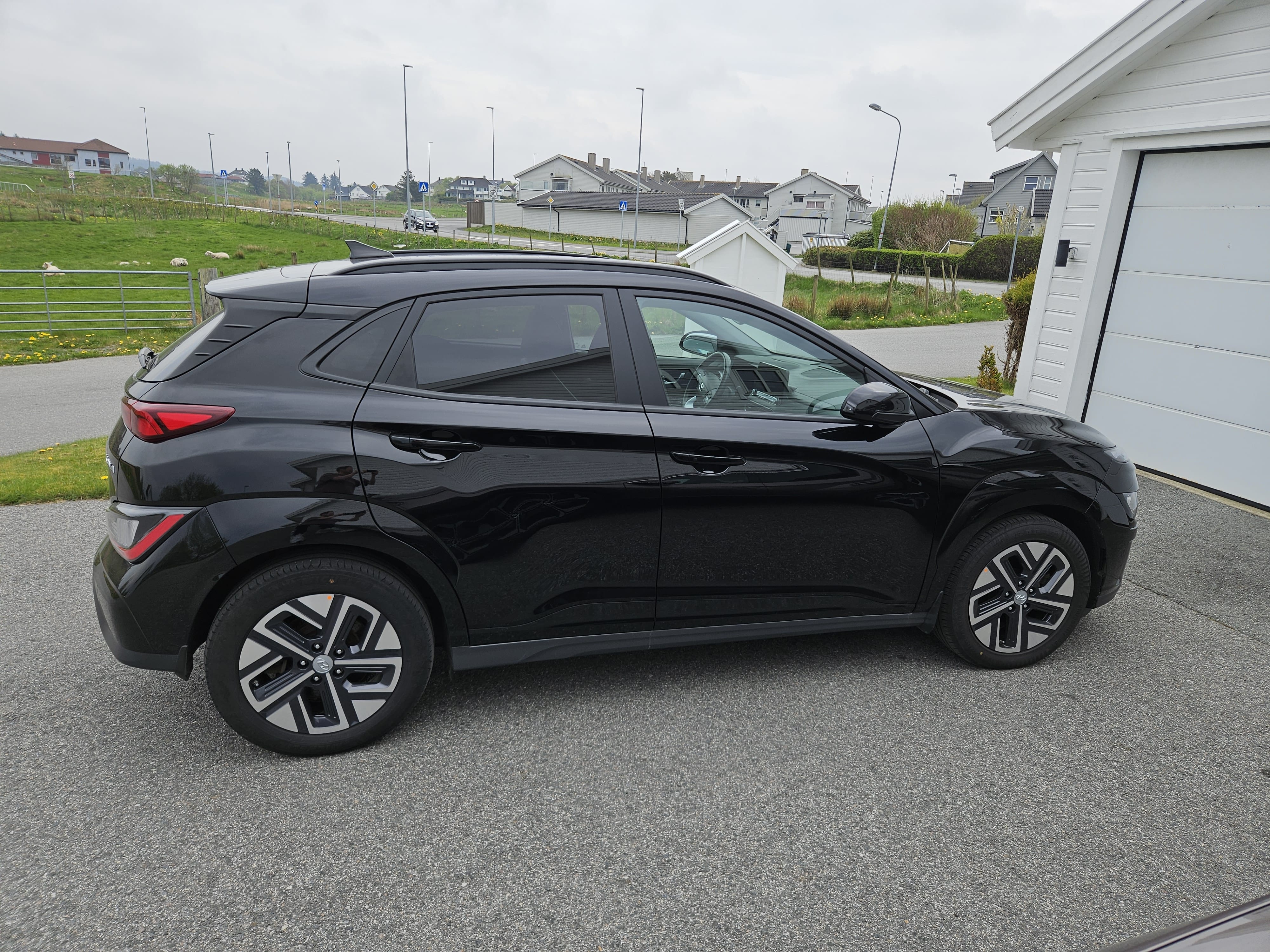 Hyundai Kona Electric with Air conditioning