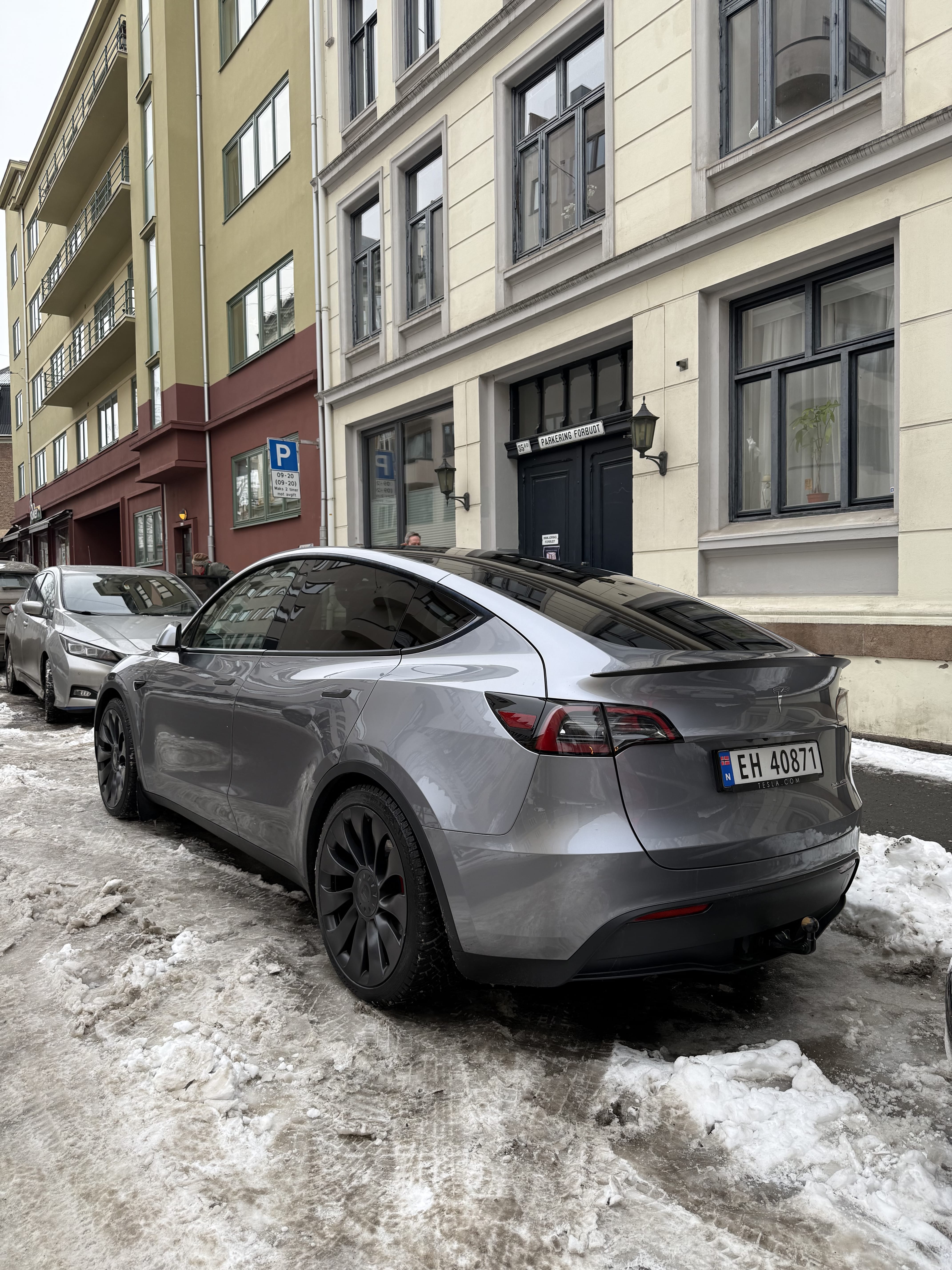 Tesla Model Y Performance with GPS