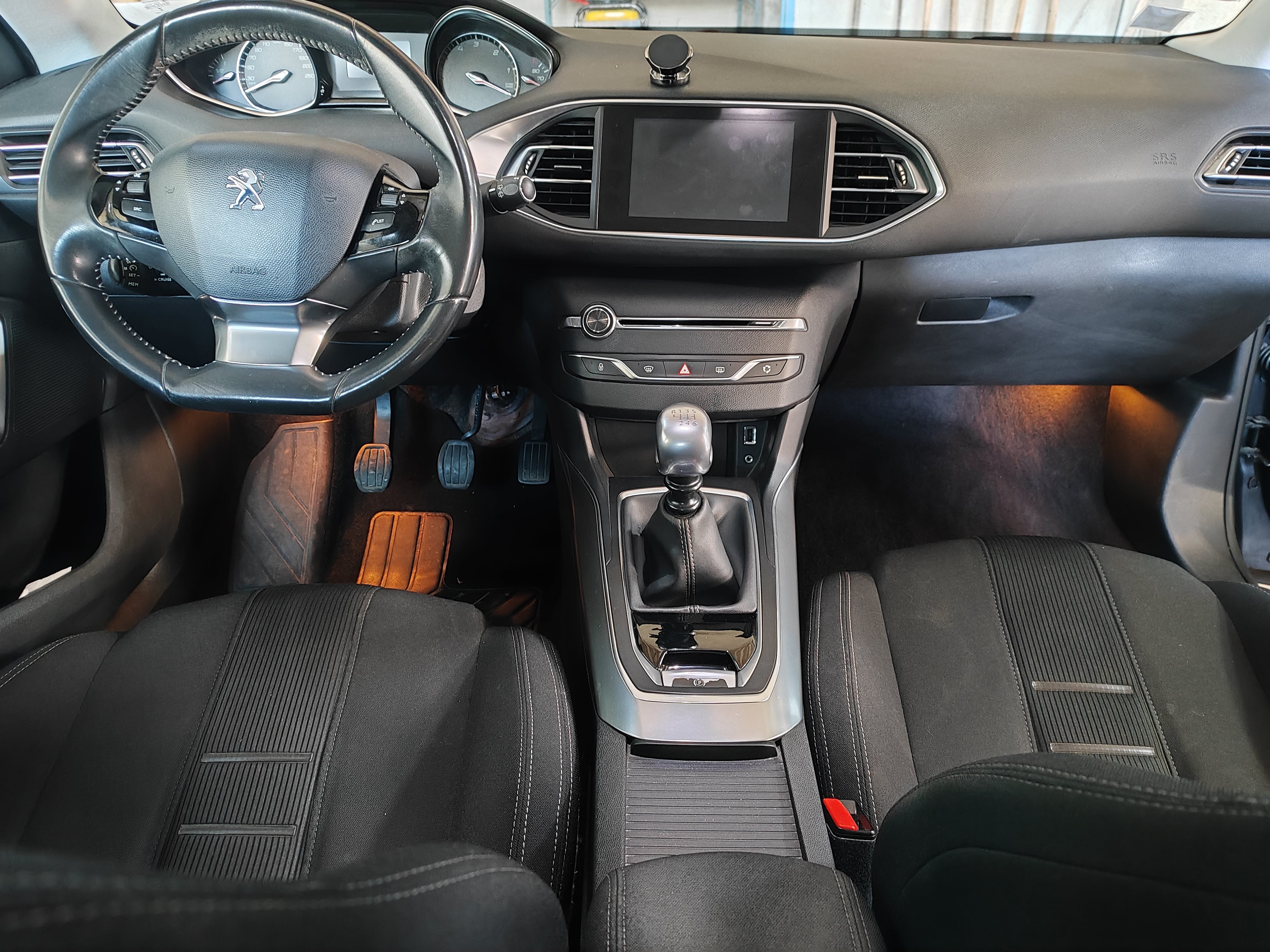 Peugeot 308 2.0hdi avec Régulateur de vitesse