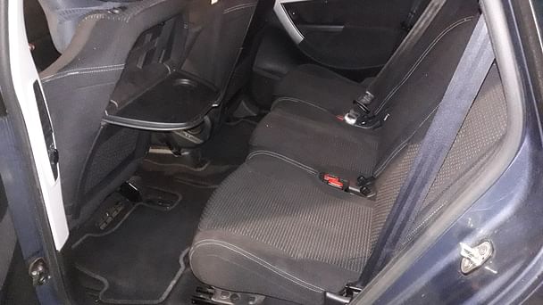 Citroen C4 Picasso avec Coffre de toit