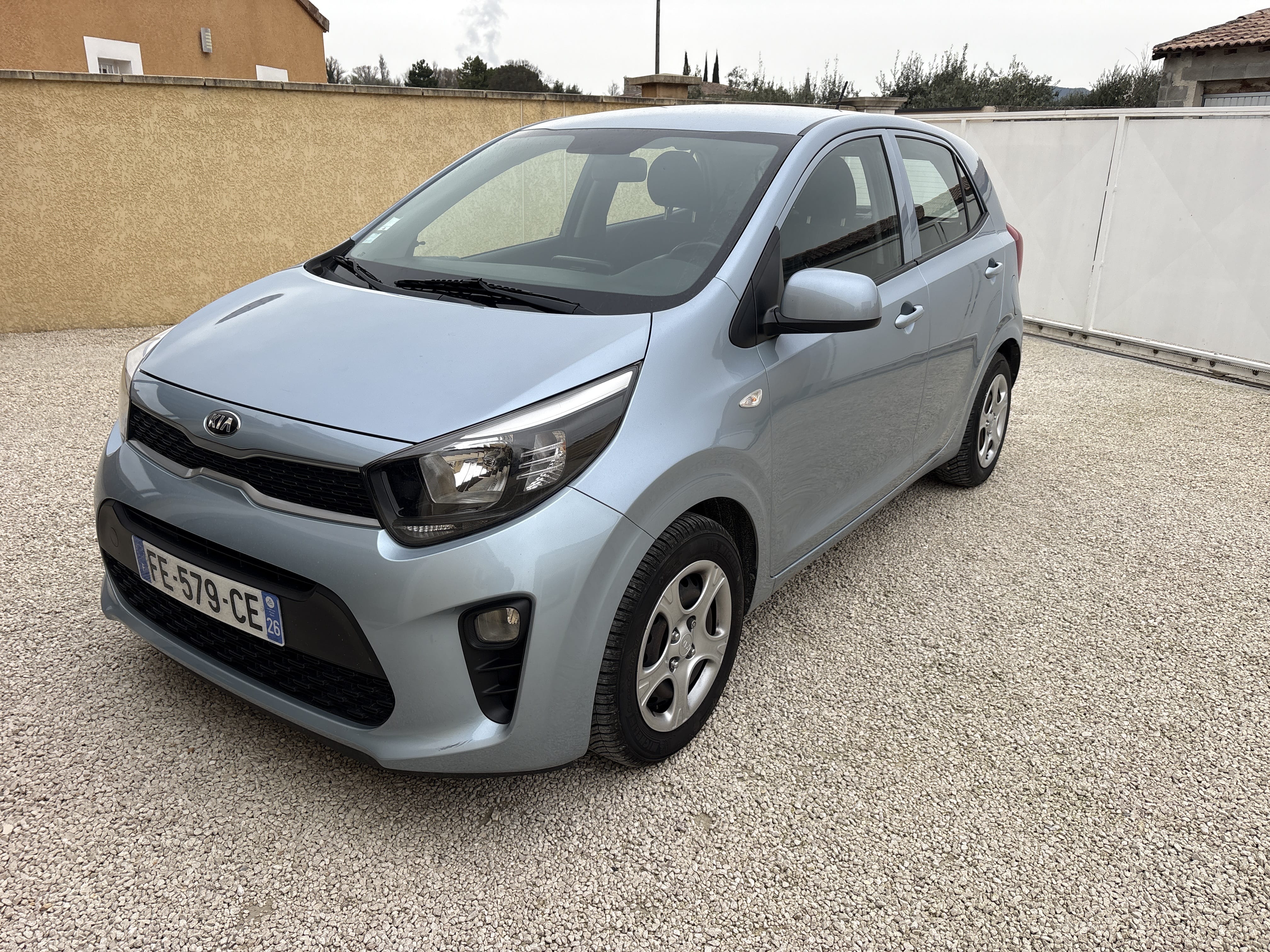 Kia Picanto 1.0, 2019, Essence 95