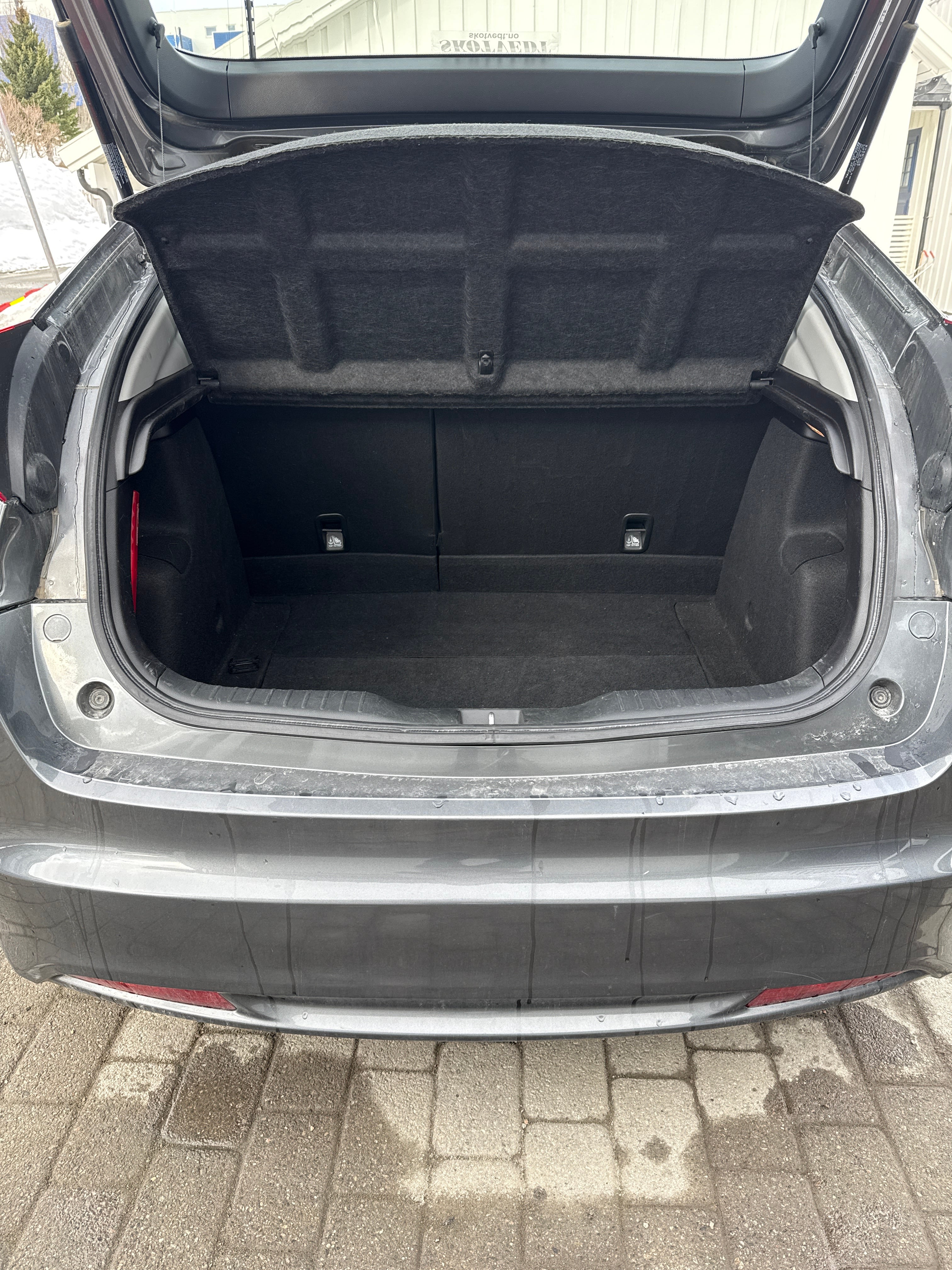 Honda Civic Sedan med Lydinngang