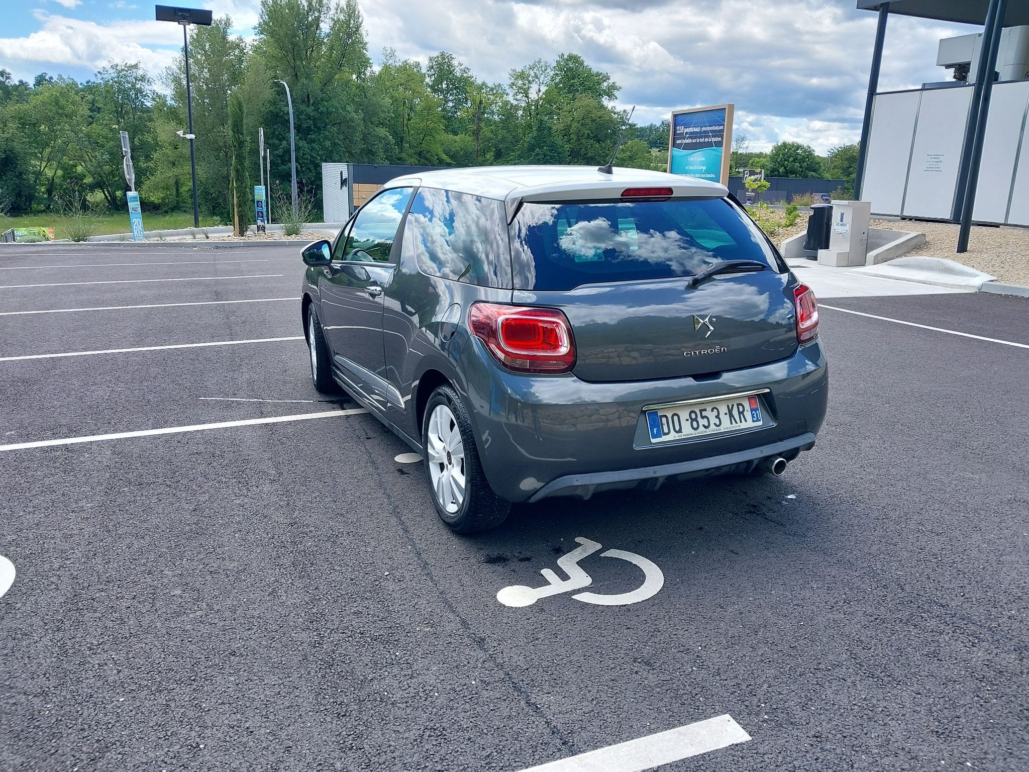 Citroen DS3 1.6 HDI avec Siège bébé