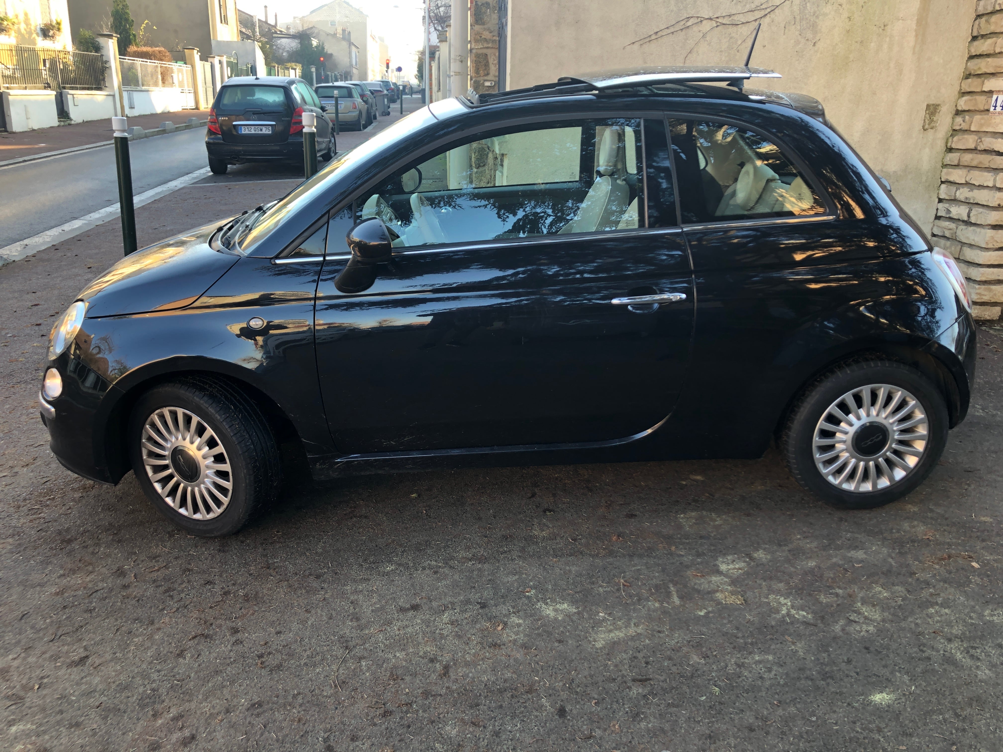 Fiat 500 Très confortable avec Climatisation