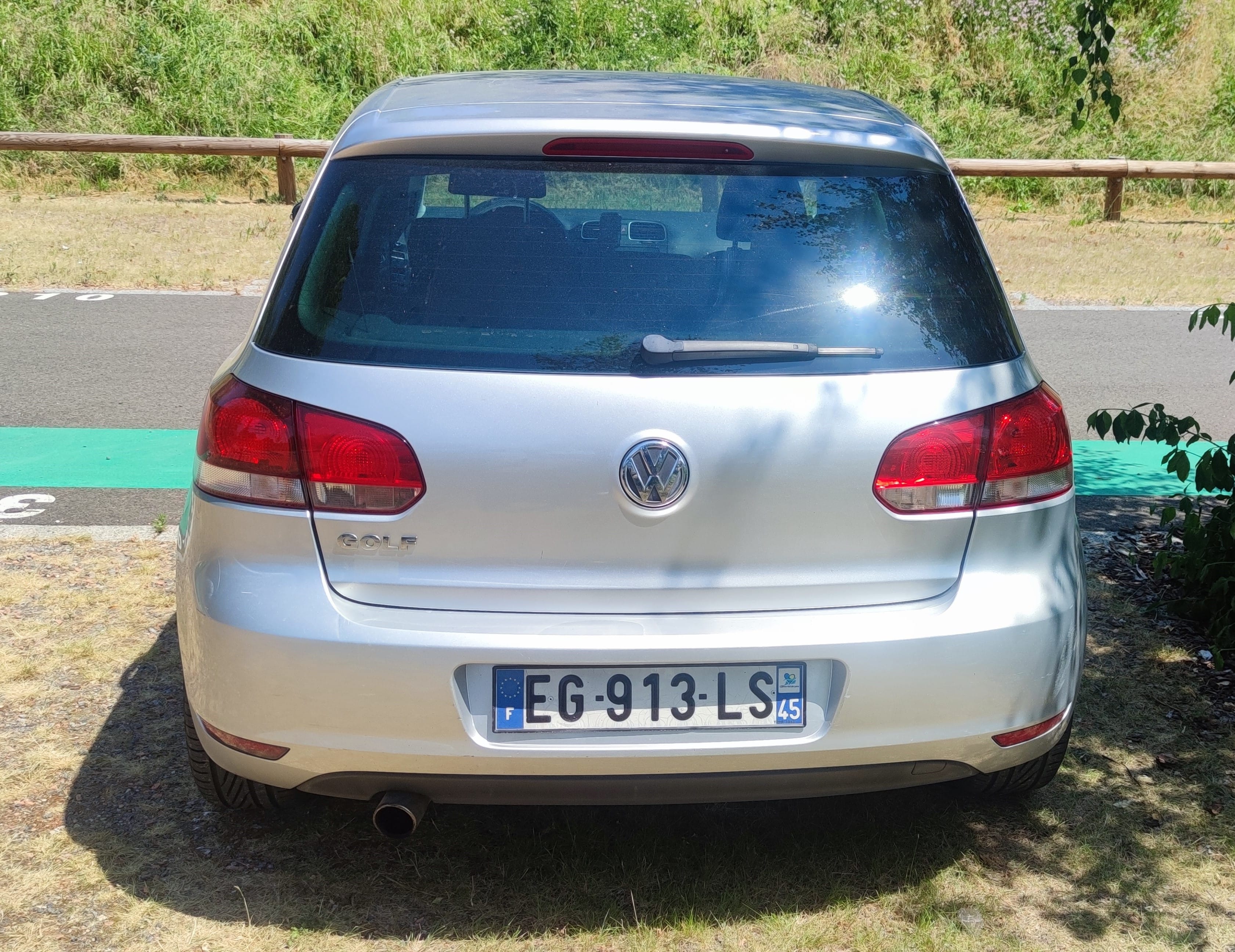 Volkswagen Golf avec Siège bébé