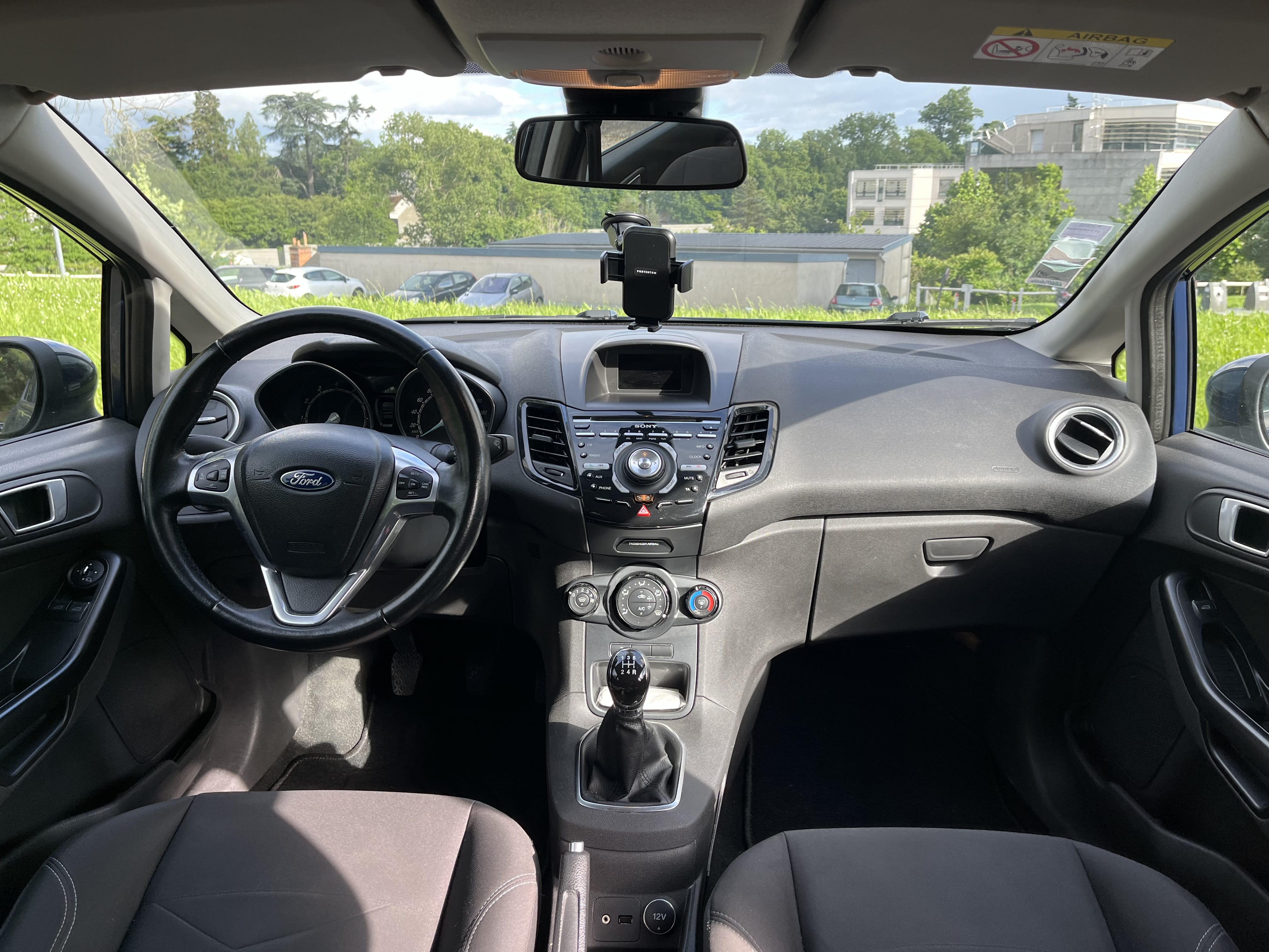Ford Fiesta avec Régulateur de vitesse