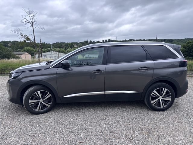 Peugeot 5008 Allure 7 places avec Climatisation