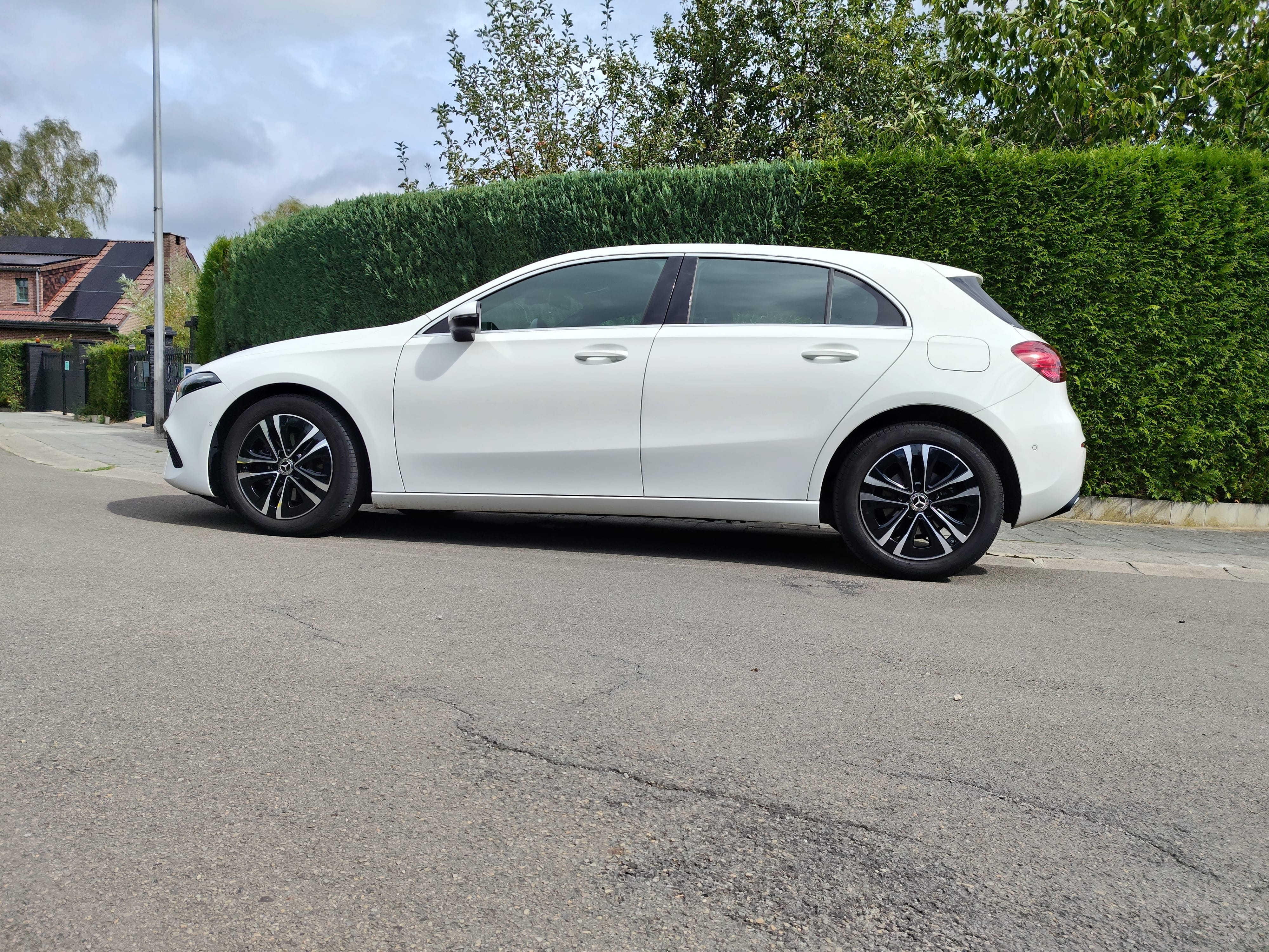 Mercedes-Benz Classe A 180, 2024, Euro 95 (E10), automatisch