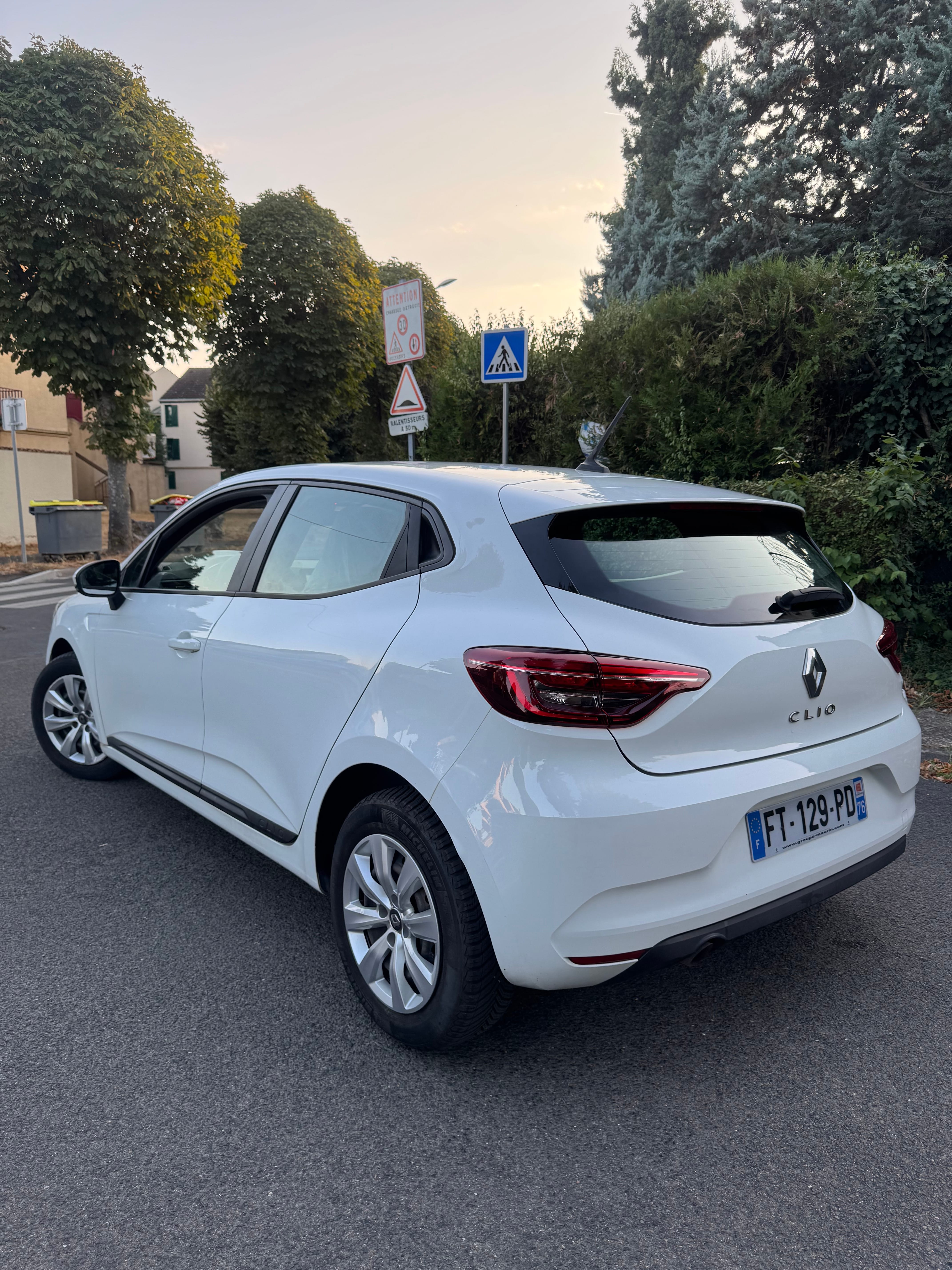 Renault Clio Société avec Régulateur de vitesse