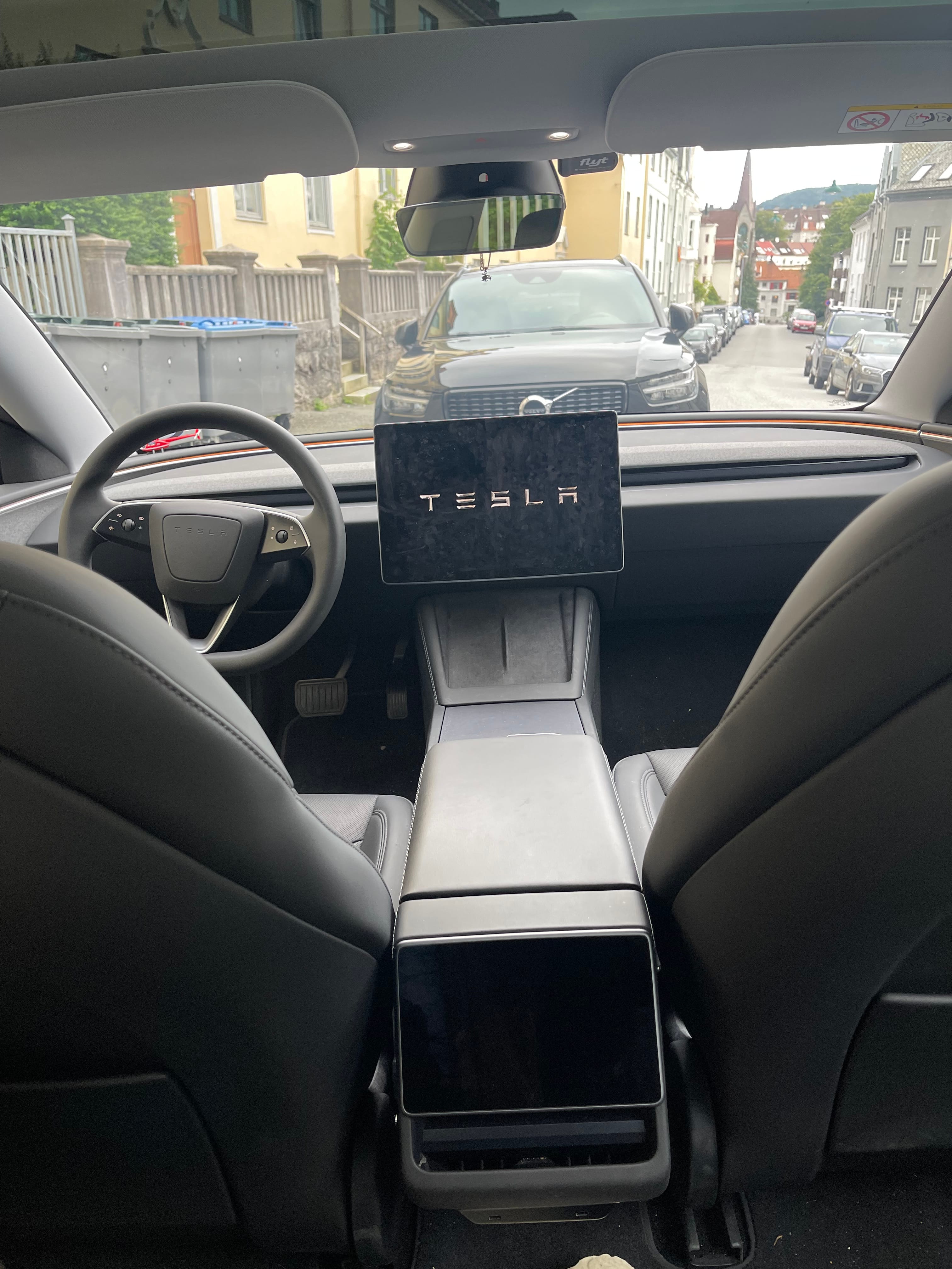 Tesla Model 3 Long Range med GPS