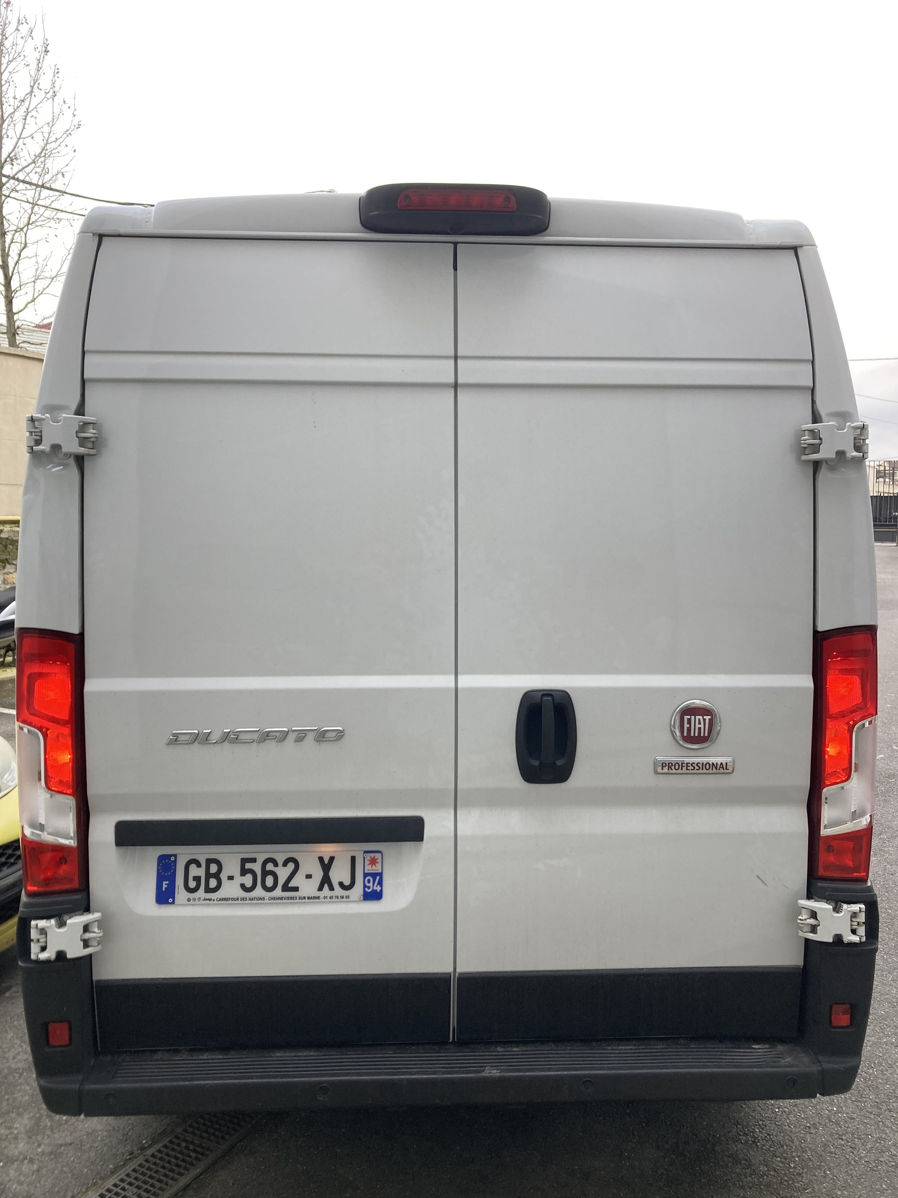 Fiat Ducato 140 ch 13 M3 + Diable avec Apple CarPlay