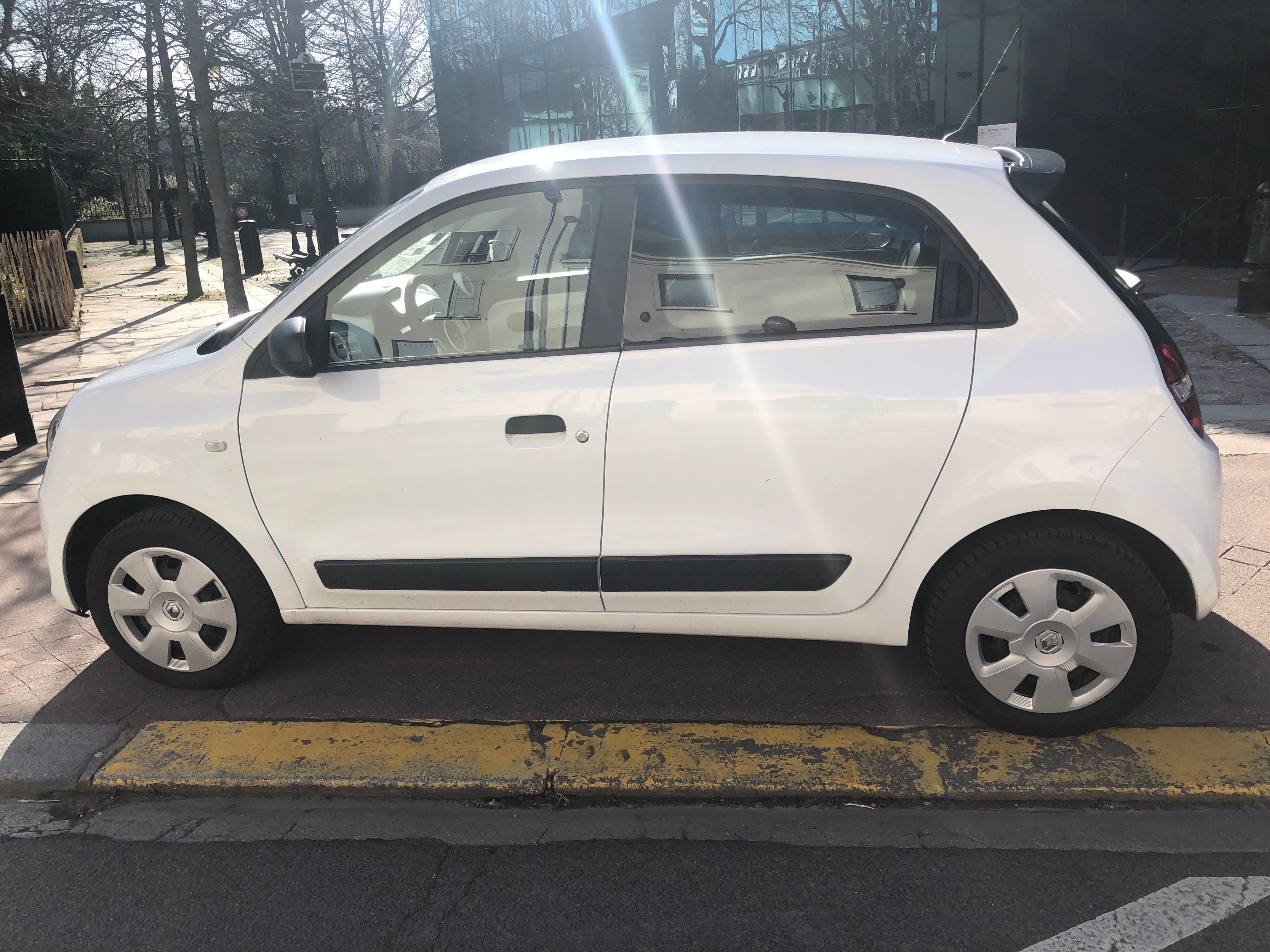 Renault Twingo 1.0 SCE 12V 69cv avec Régulateur de vitesse