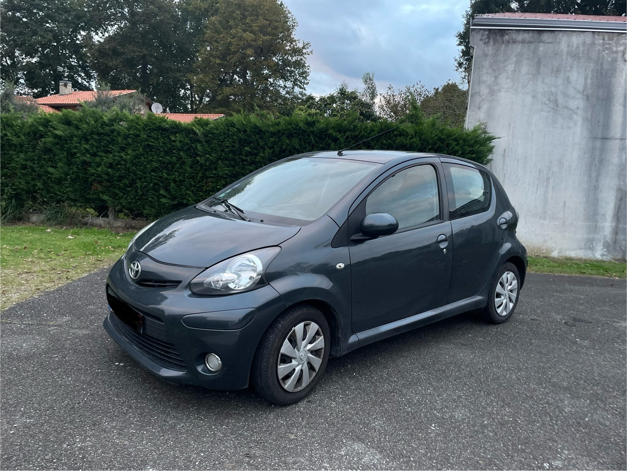 Toyota Aygo, 2013, Essence 95