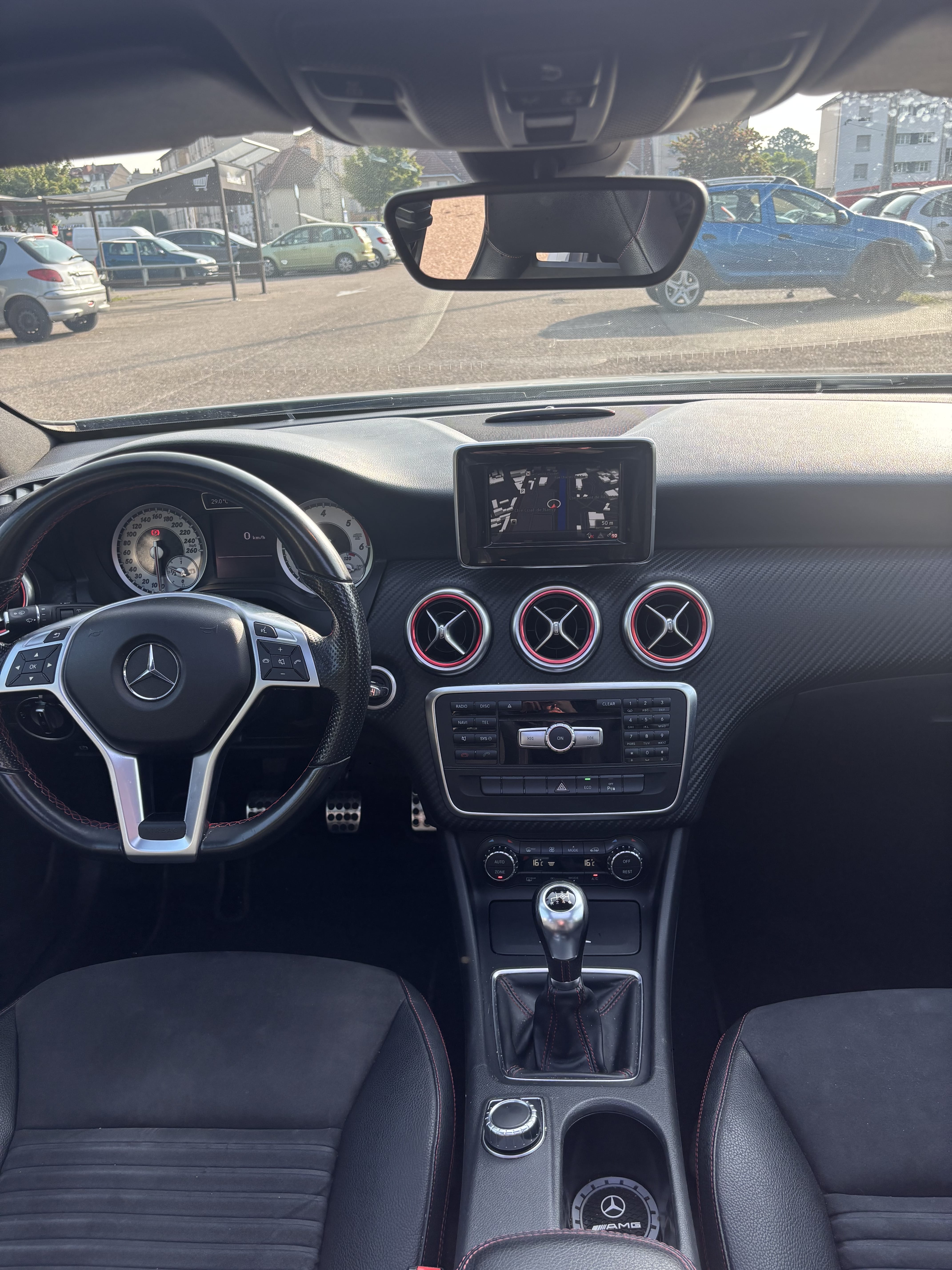 Mercedes-Benz Classe A 180 avec Audio Bluetooth