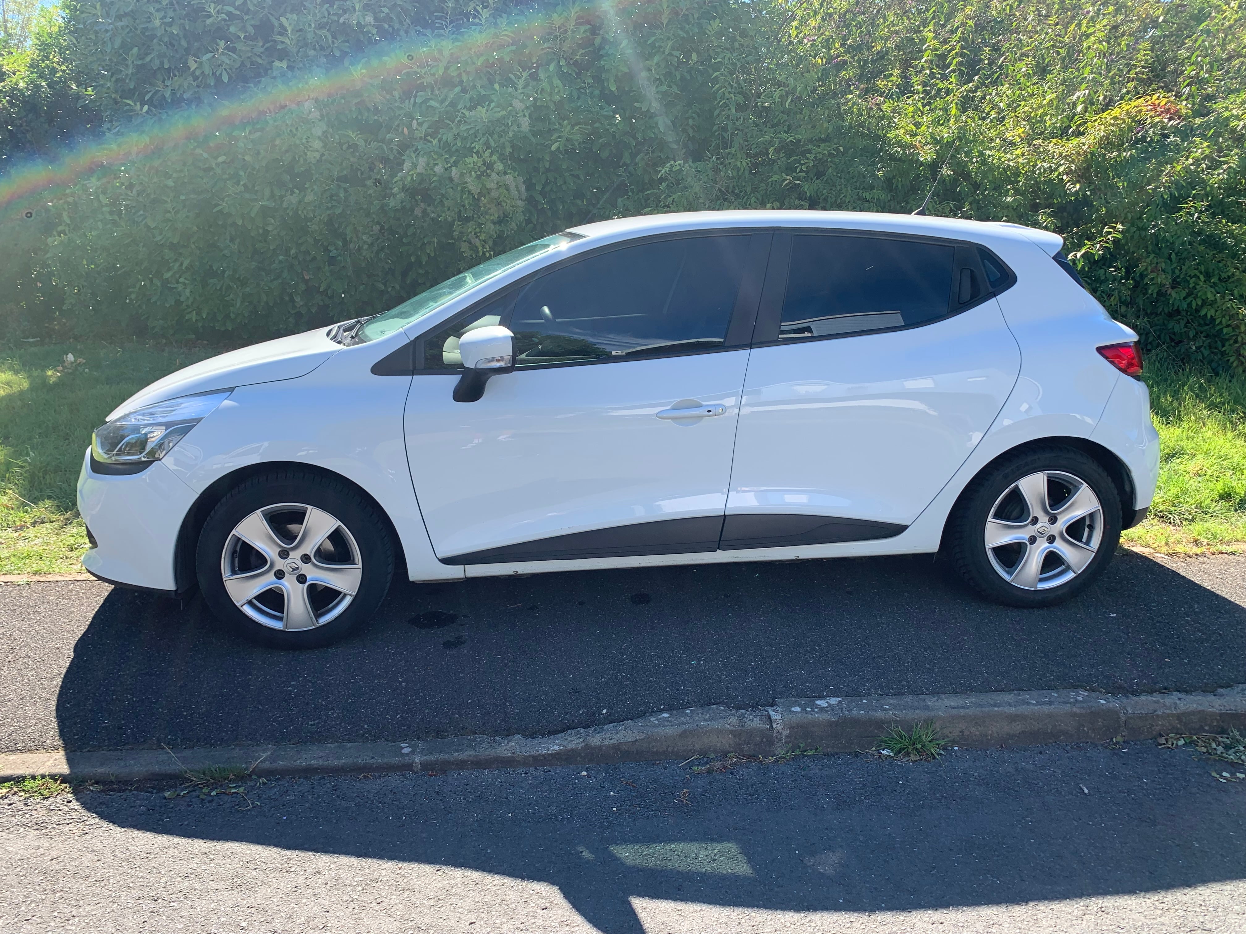 Renault Clio avec Climatisation