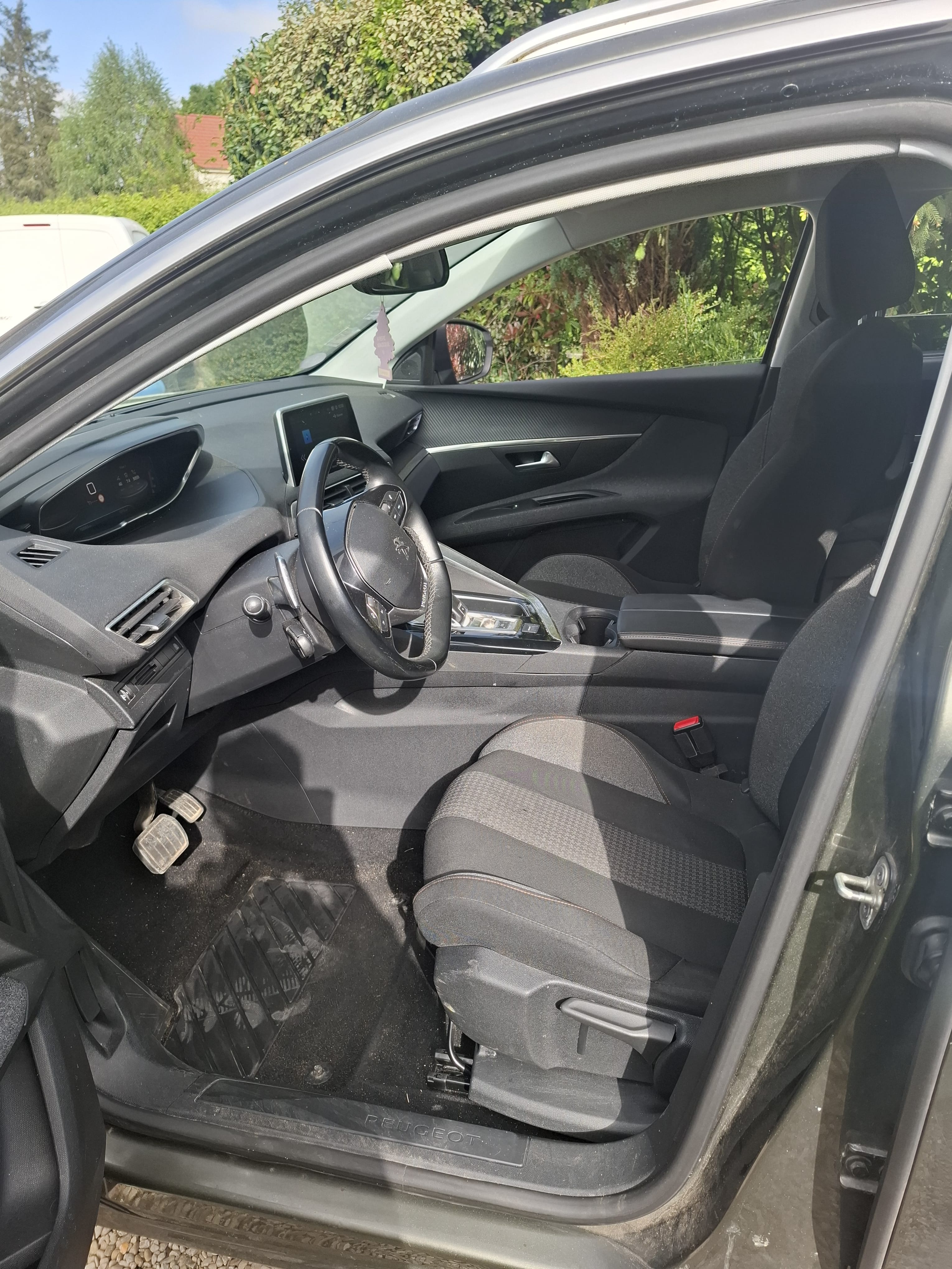 Peugeot 5008 avec Régulateur de vitesse