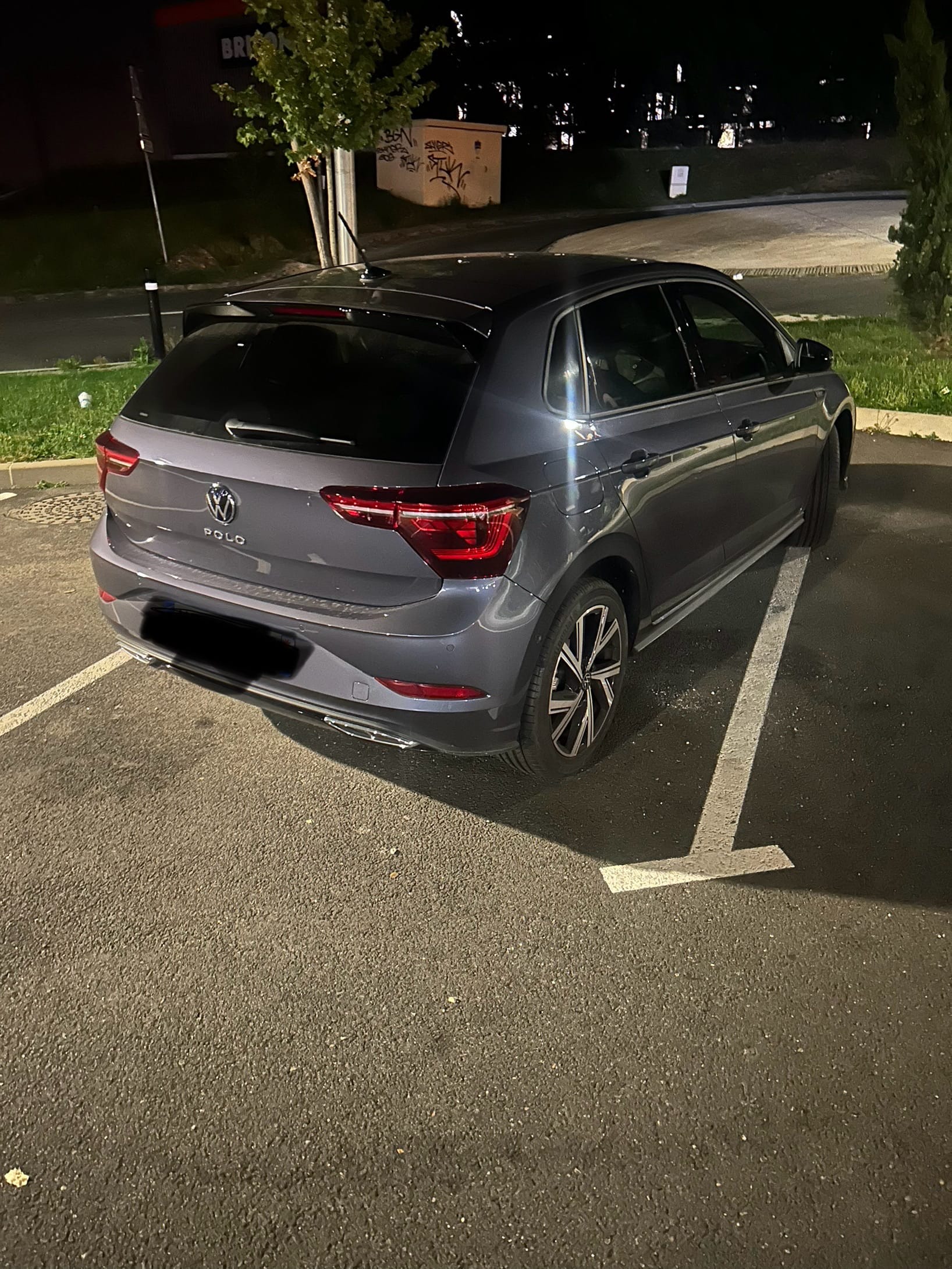 Volkswagen Polo R-Line, 2025, Essence 98, Automatik