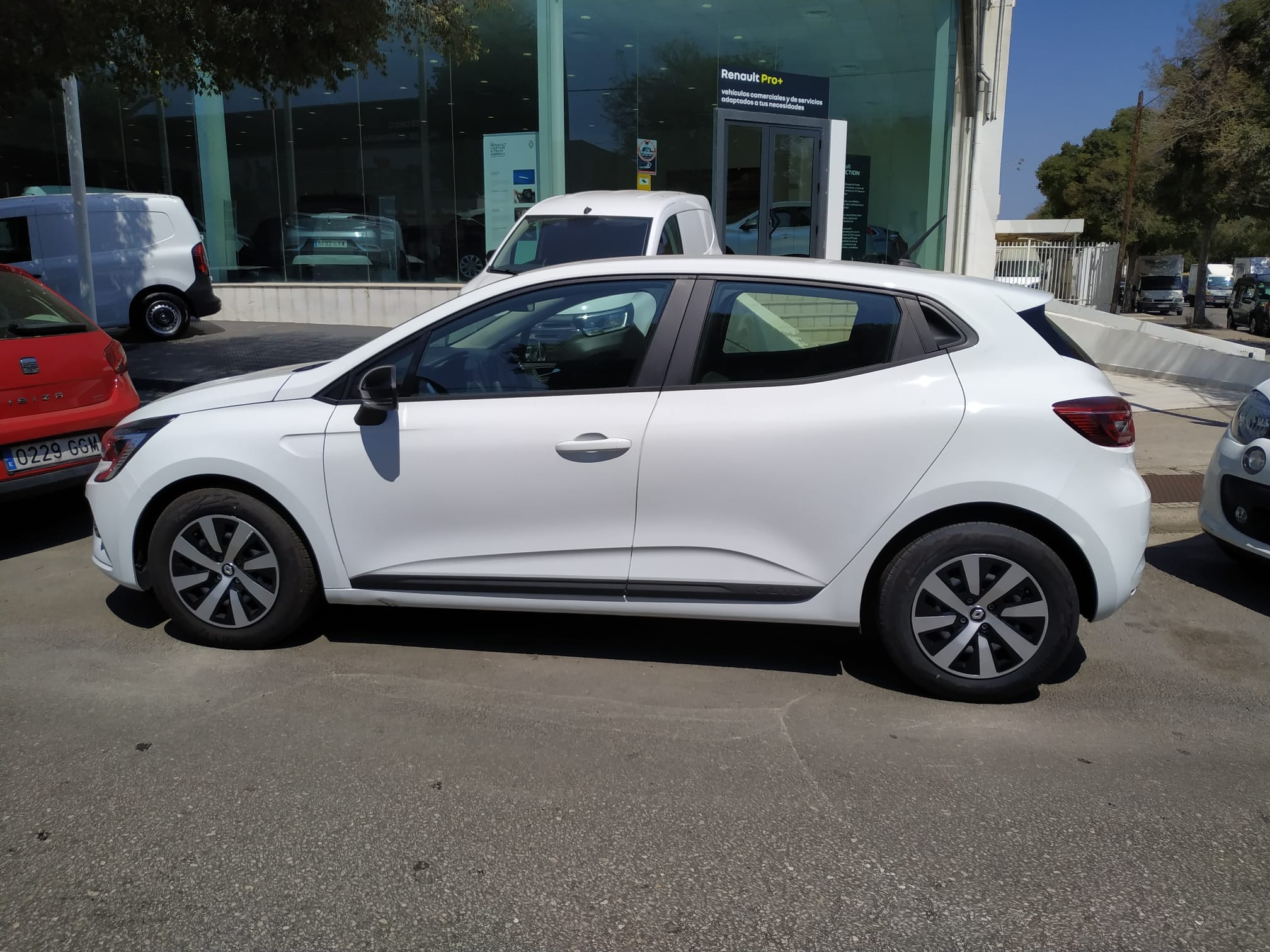 Renault Clio con Aire acondicionado