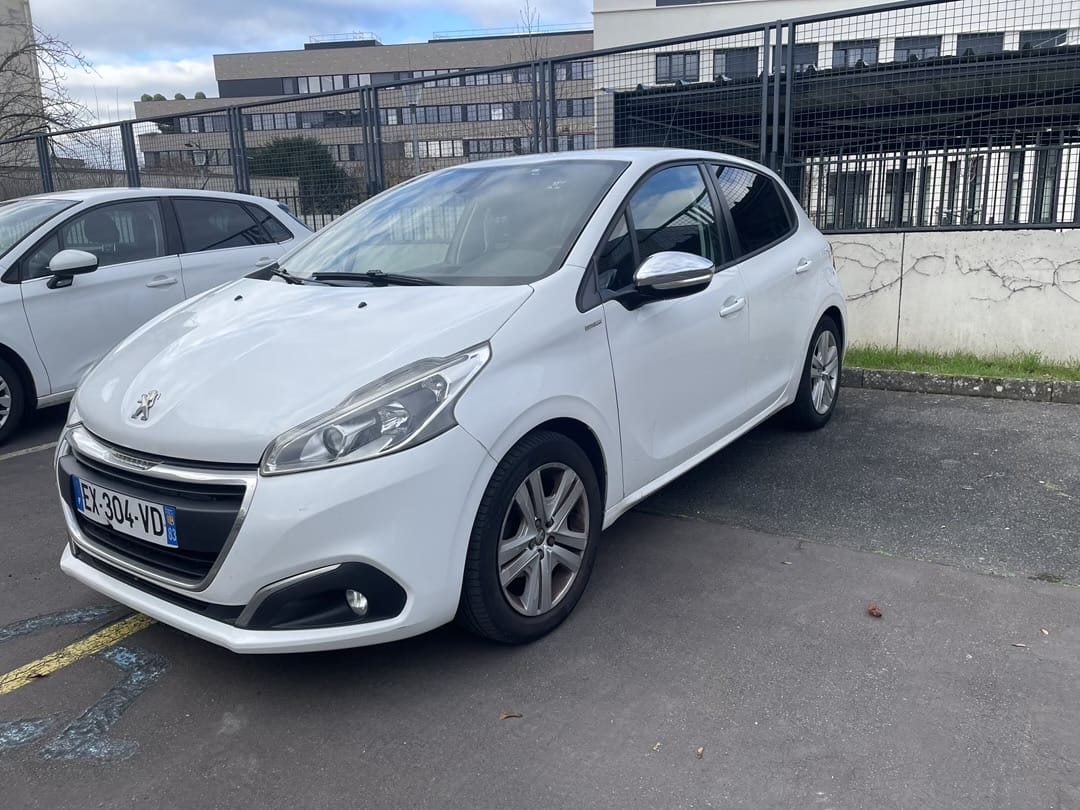 Peugeot 208 Bio-ethanol, 2018, Essence 95