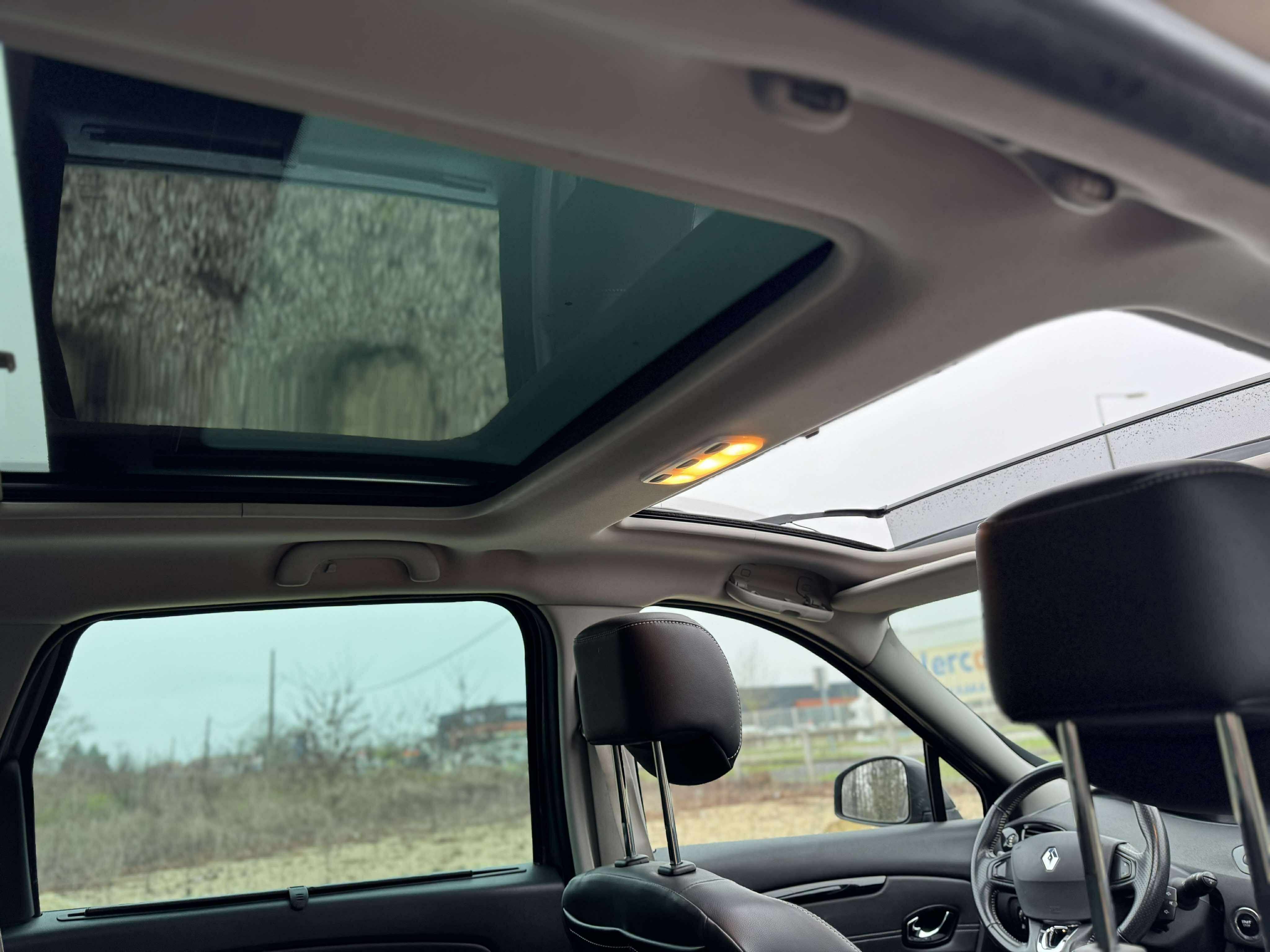 Renault Mégane Scenic avec Régulateur de vitesse